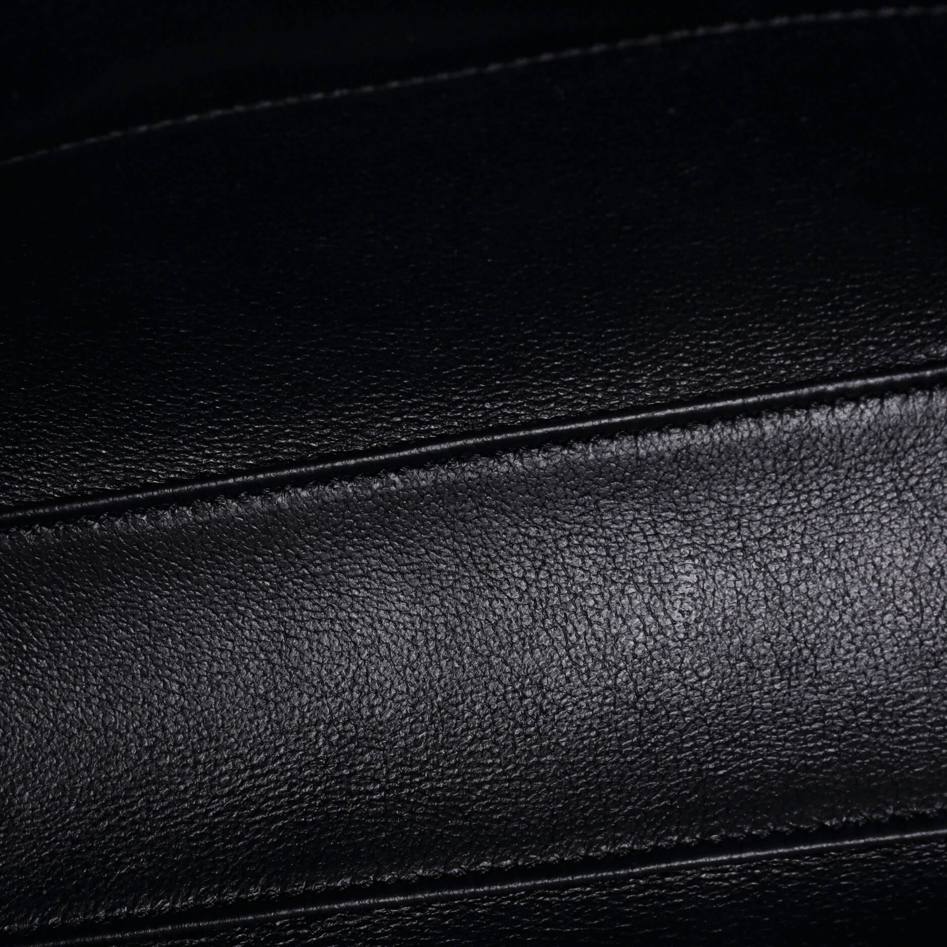Manhattan Shoulder Bag Leather Medium - Image 5