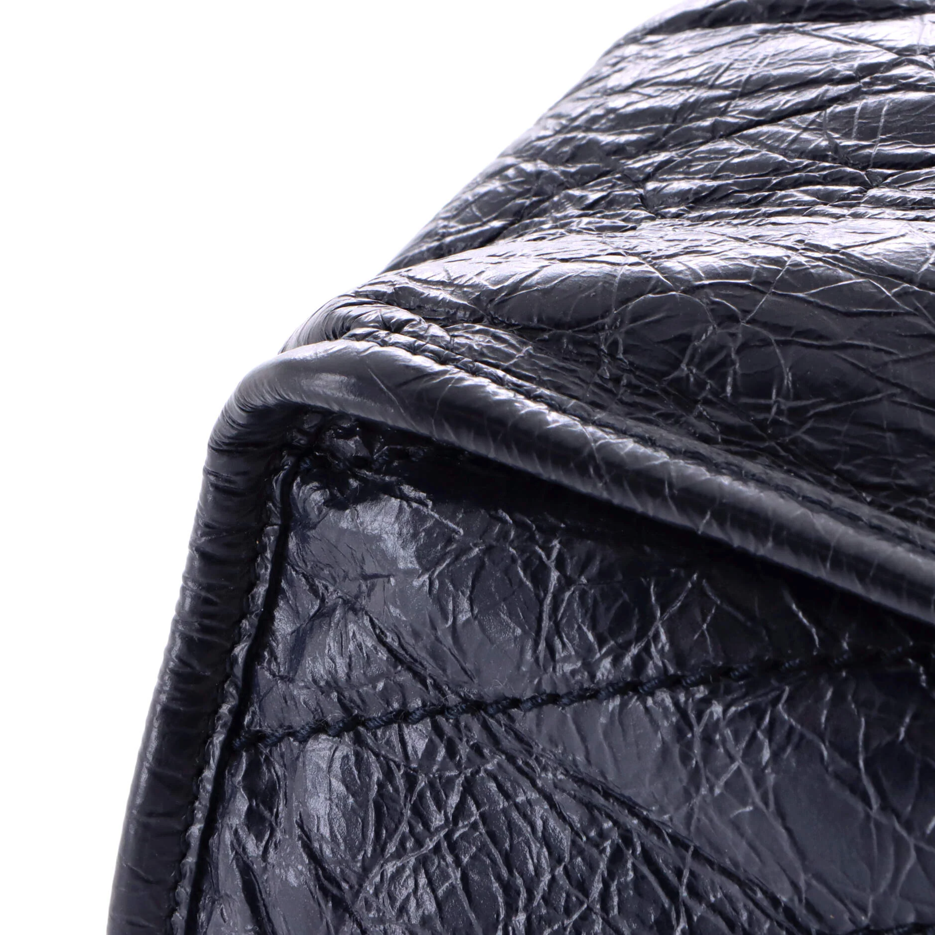 Niki Chain Flap Bag Matelasse Chevron Leather Medium - Image 6