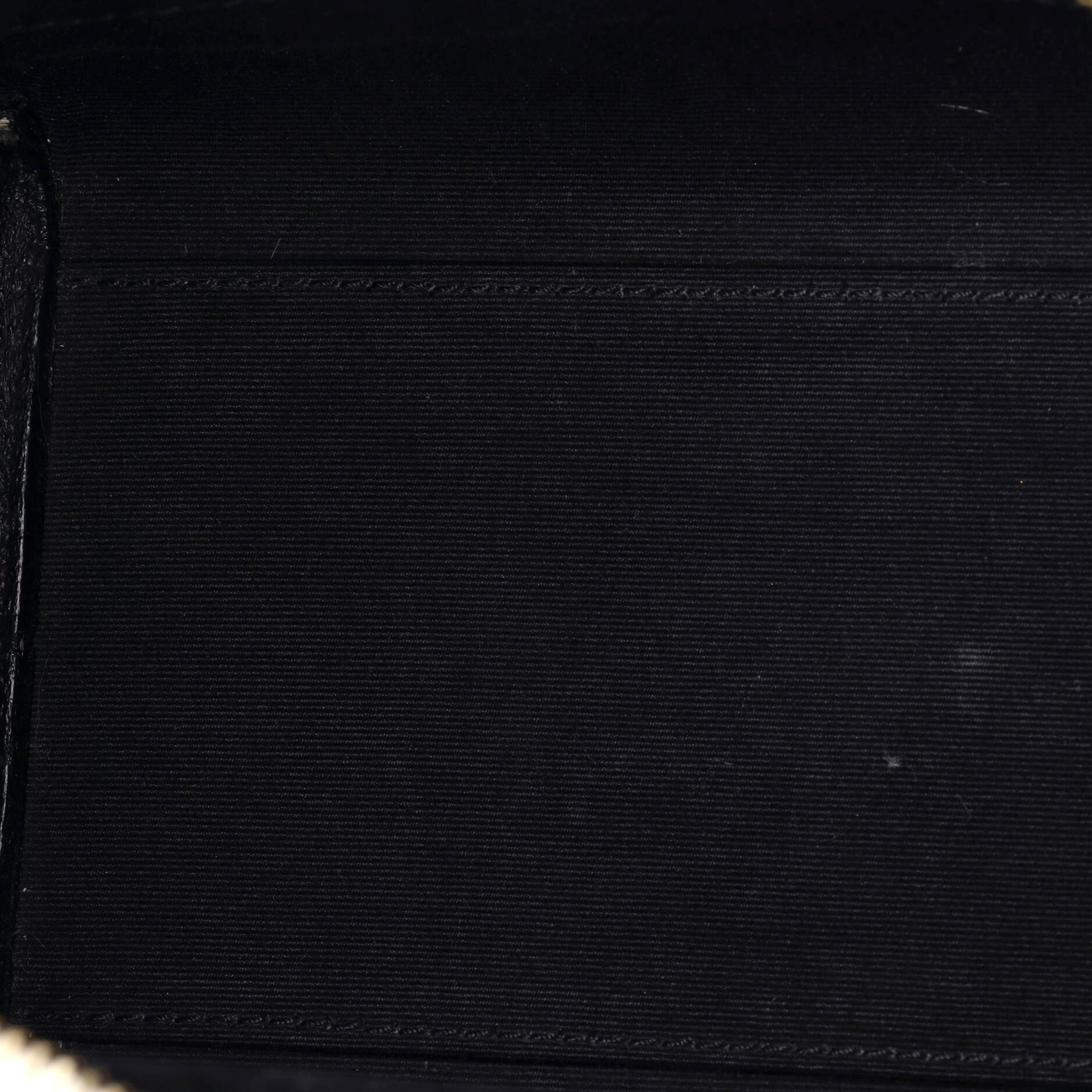 Uptown Tote Leather Small - Image 5