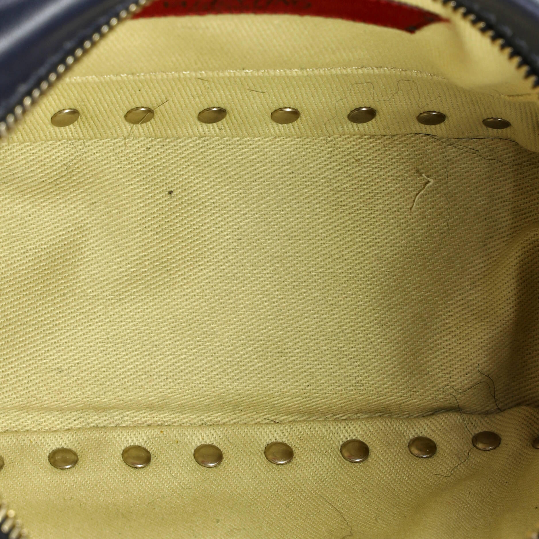 Rockstud Camera Crossbody Bag Leather - Image 5
