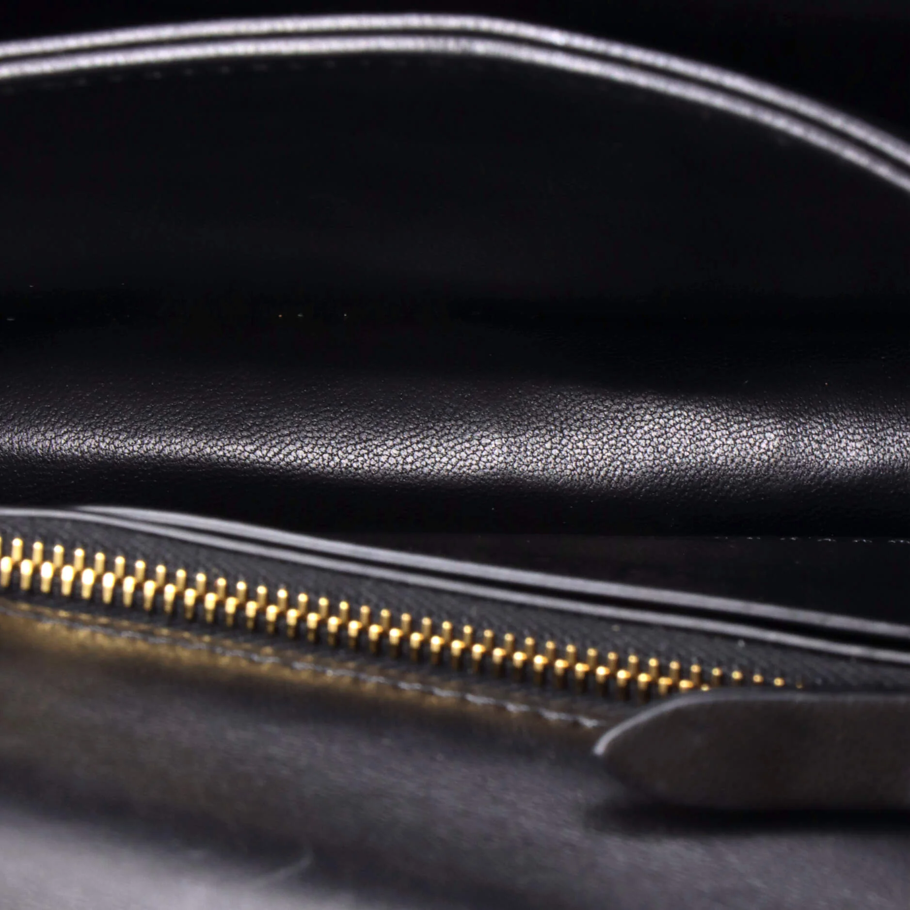 VLogo Vain Shoulder Bag Crocodile Small - Image 5