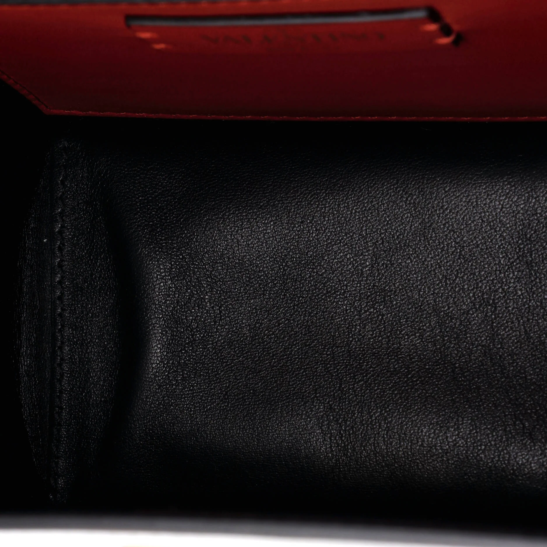 VSling Shoulder Bag Leather Small - Image 5