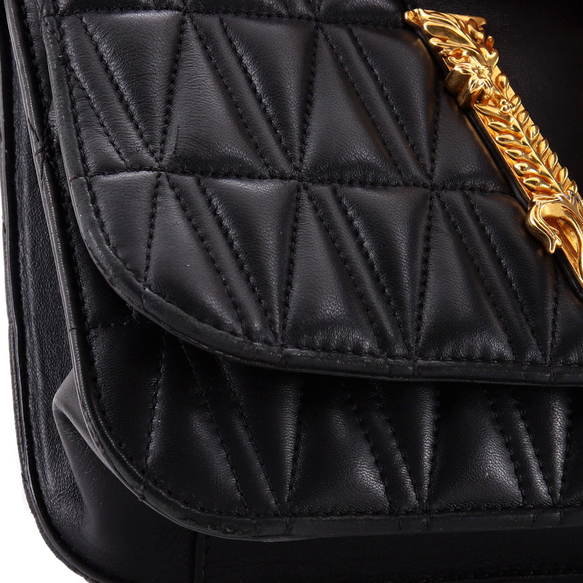 Virtus Flap Shoulder Bag Quilted Leather Small - Image 8