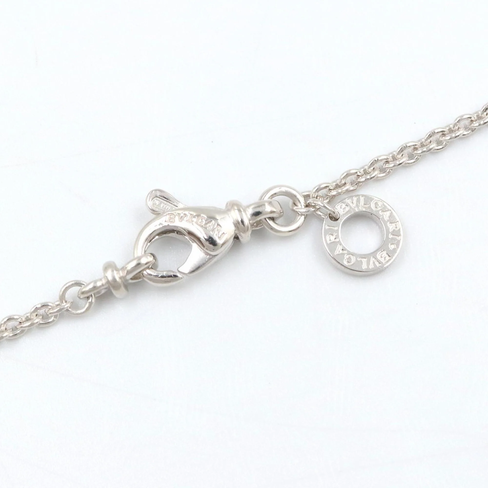 B Pendant Necklace 18K White Gold - Image 4