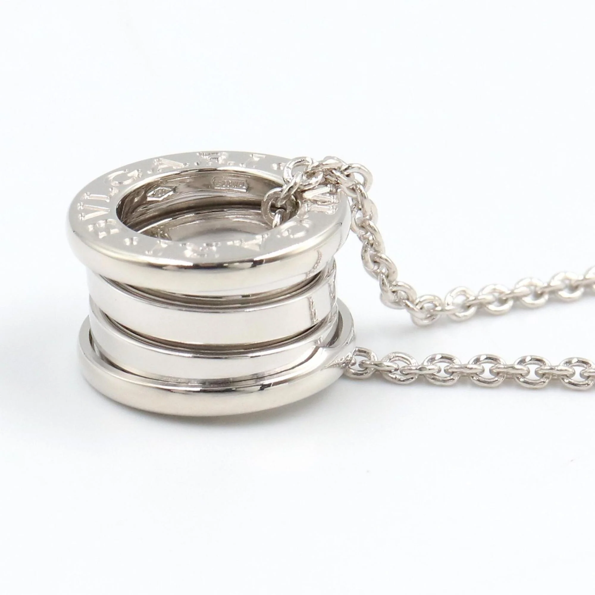 B Pendant Necklace 18K White Gold - Image 5