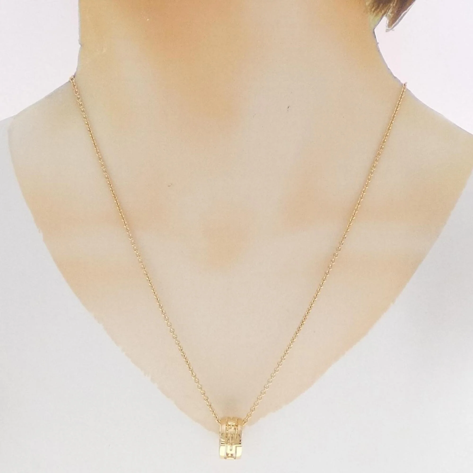 Parentesi Pendant Necklace 18K Yellow Gold - Image 6