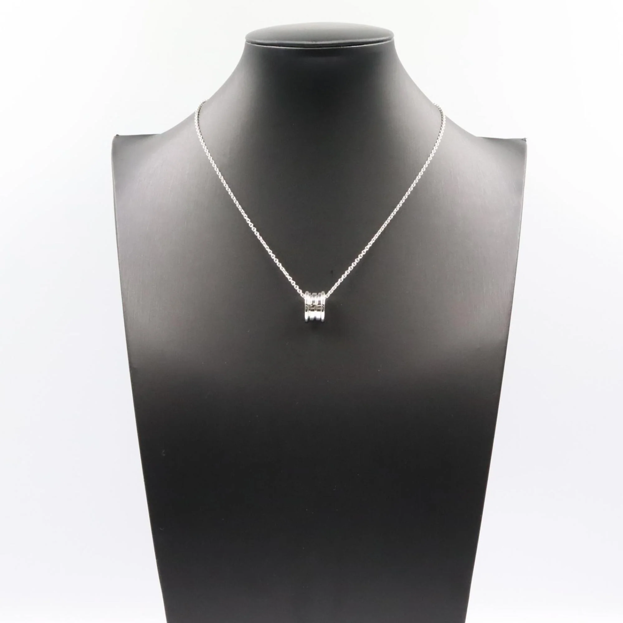 Pendant Necklace 18K White Gold - Image 5