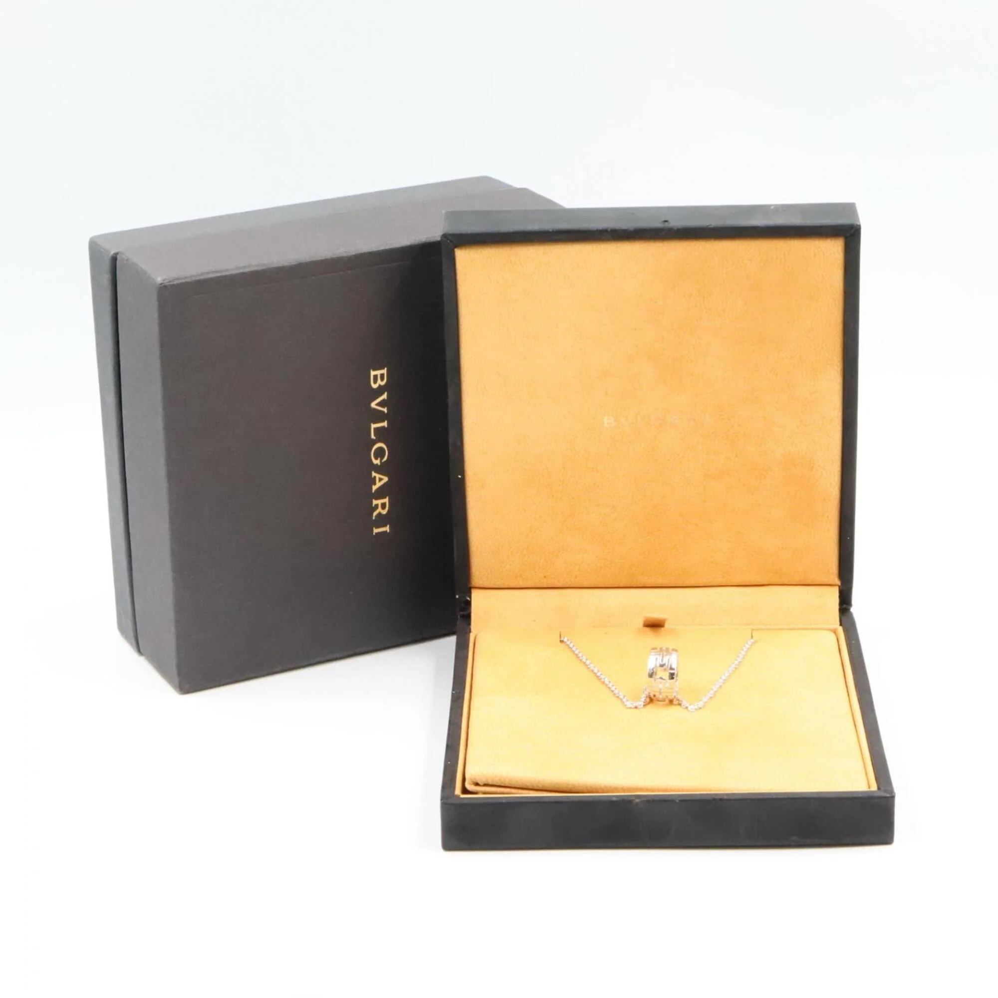 Pendant Necklace 18K White Gold - Image 6