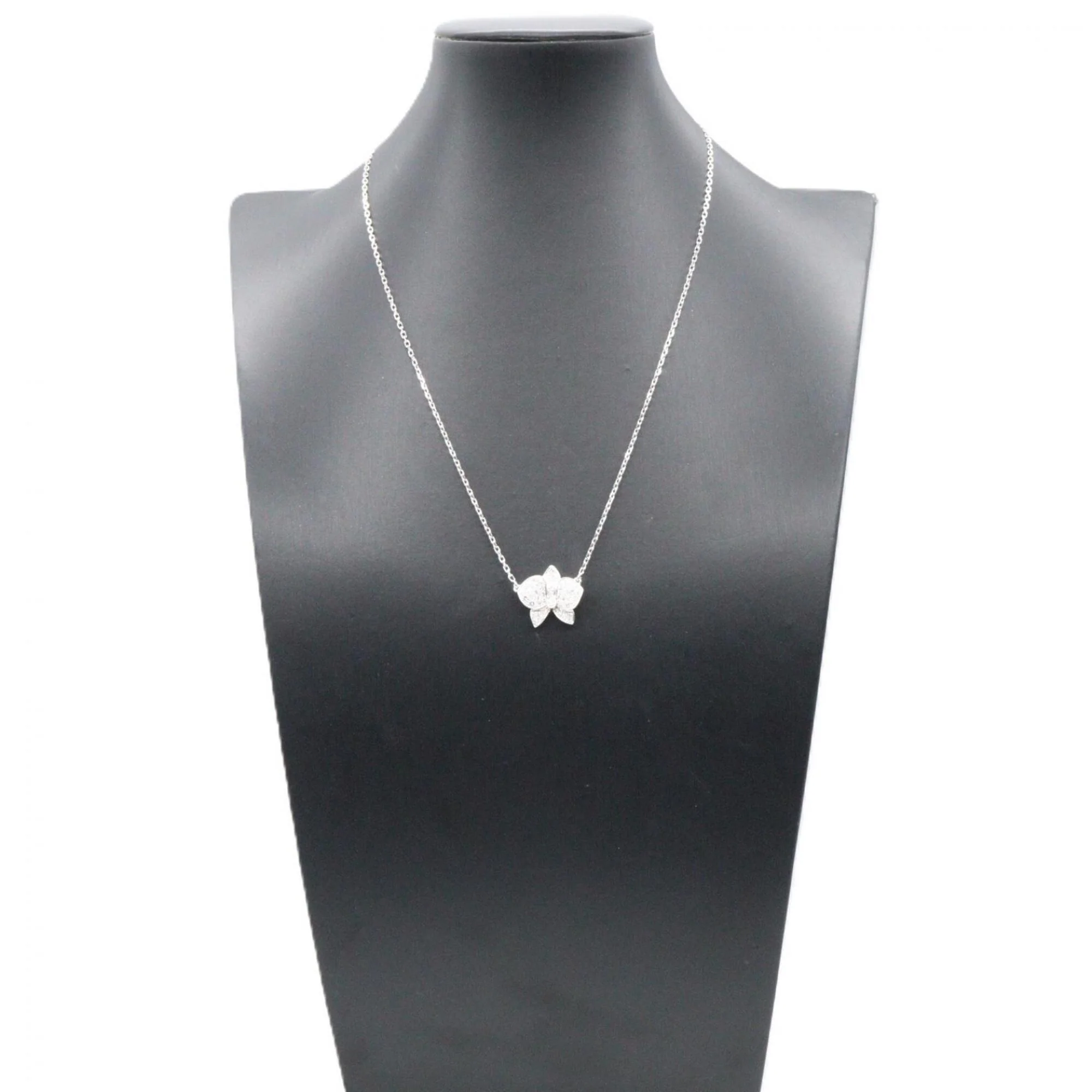 Pendant Necklace 18K White Gold with Diamond - Image 6