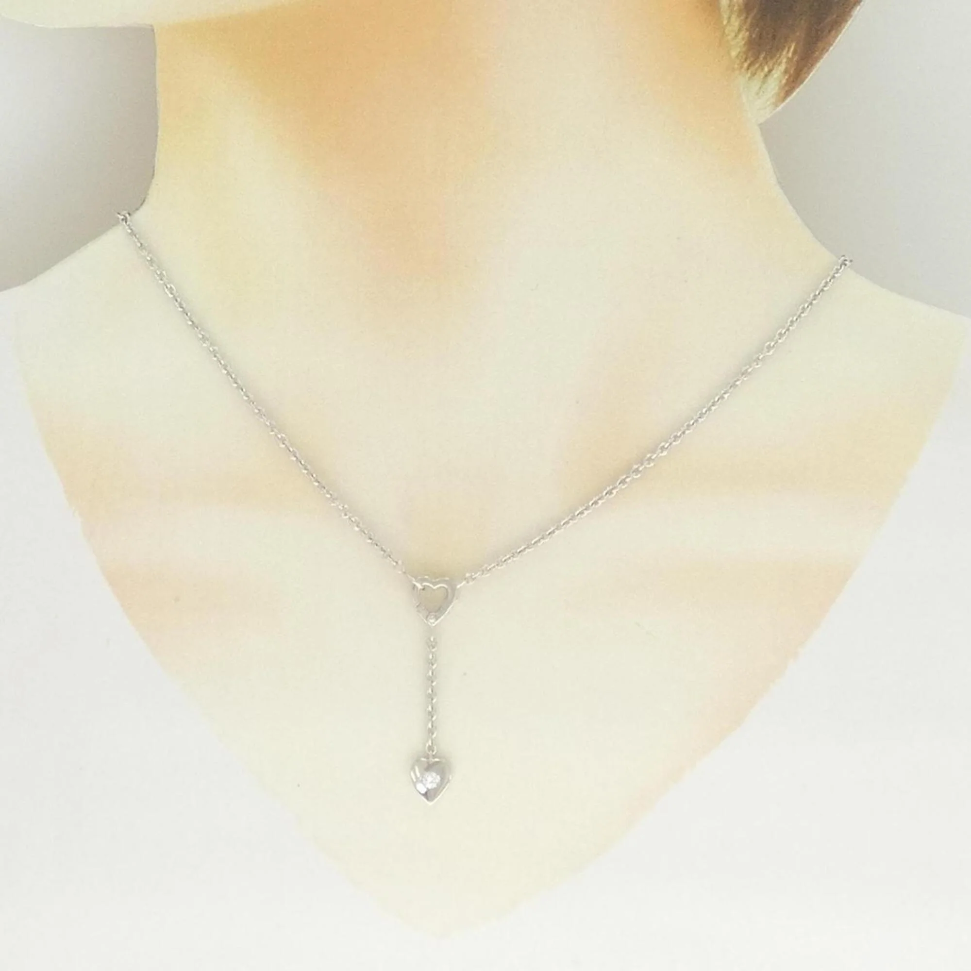 Pendant Necklace 18K White Gold with Diamond - Image 6