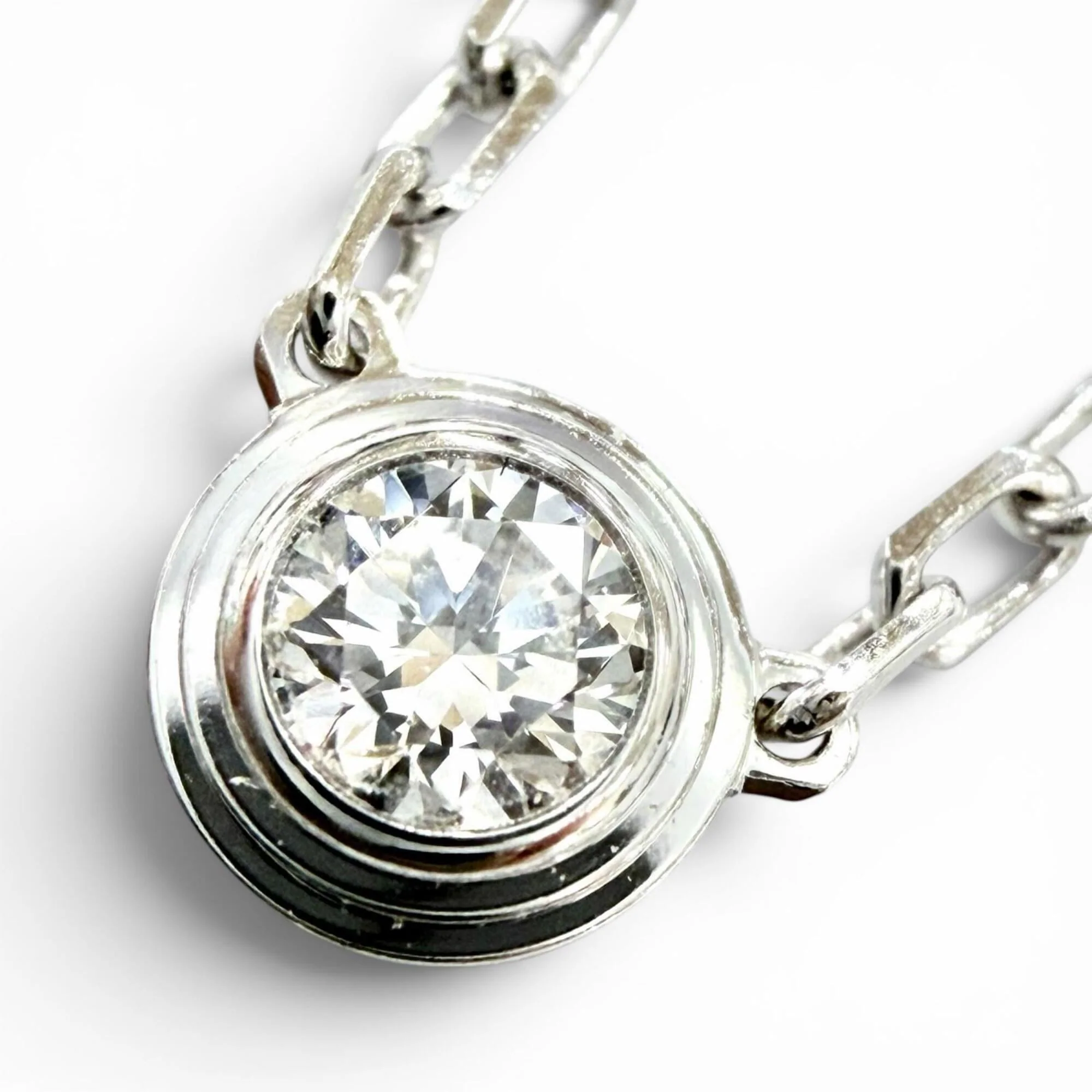 Pendant Necklace 18K White Gold with Diamond - Image 7