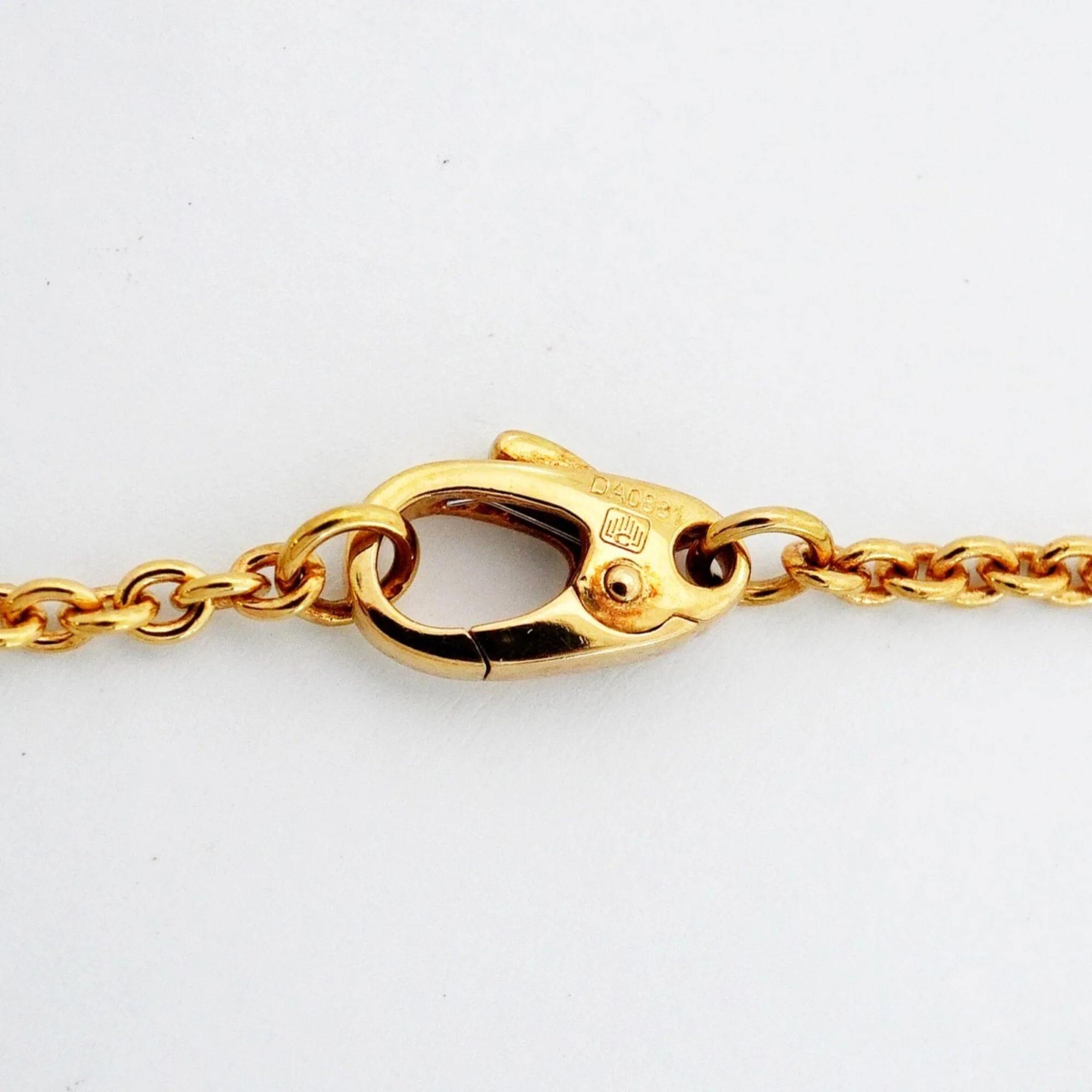 Trinity Pendant Necklace 18K Tricolor Gold - Image 5