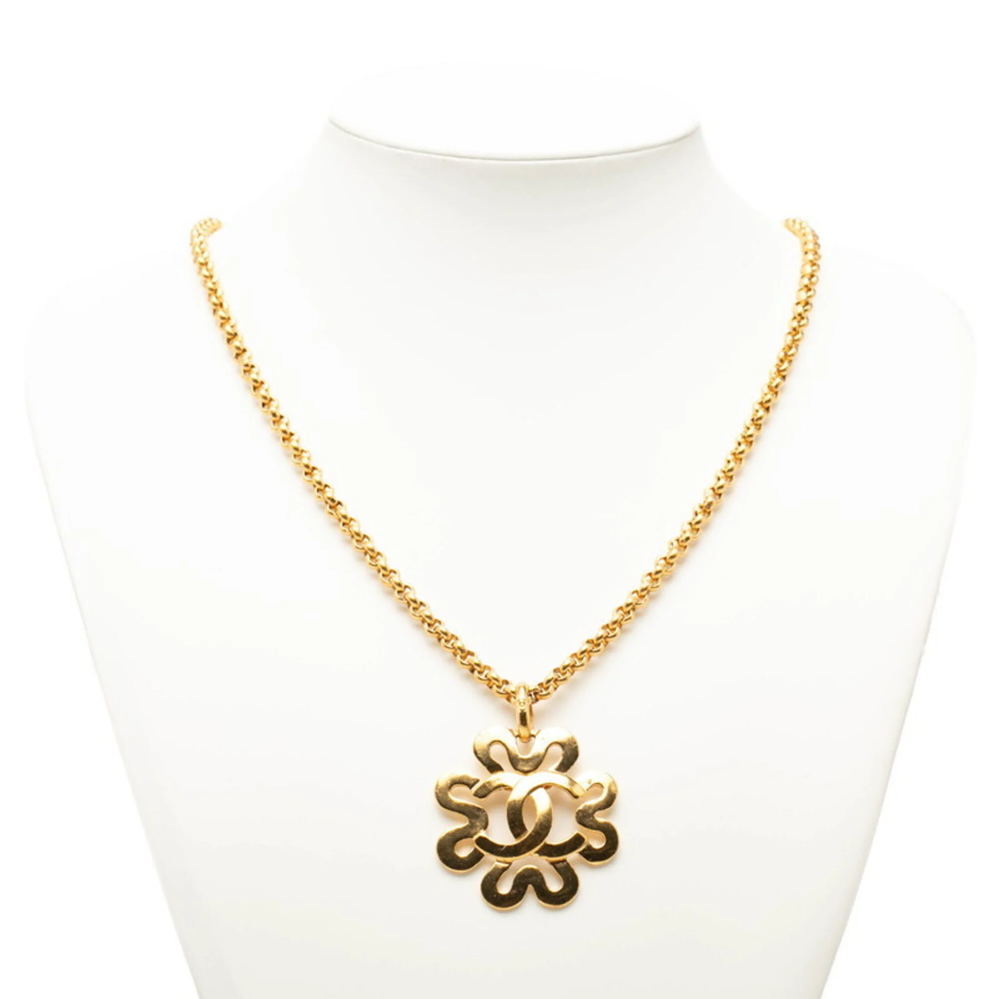CC Logo Chain Clover Pendant Necklace Metal - Image 6