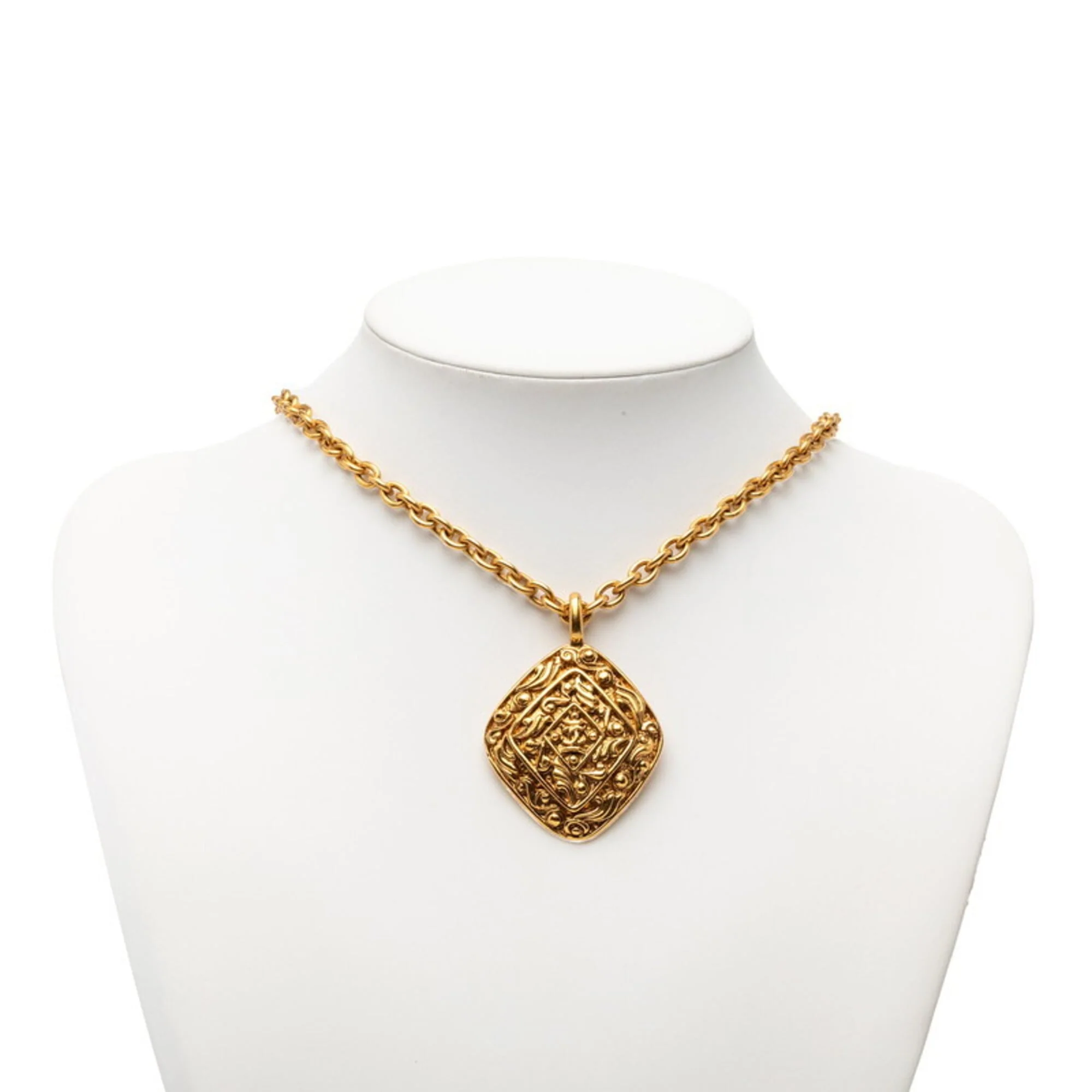 CC Logo Chain Pendant Necklace Metal - Image 6