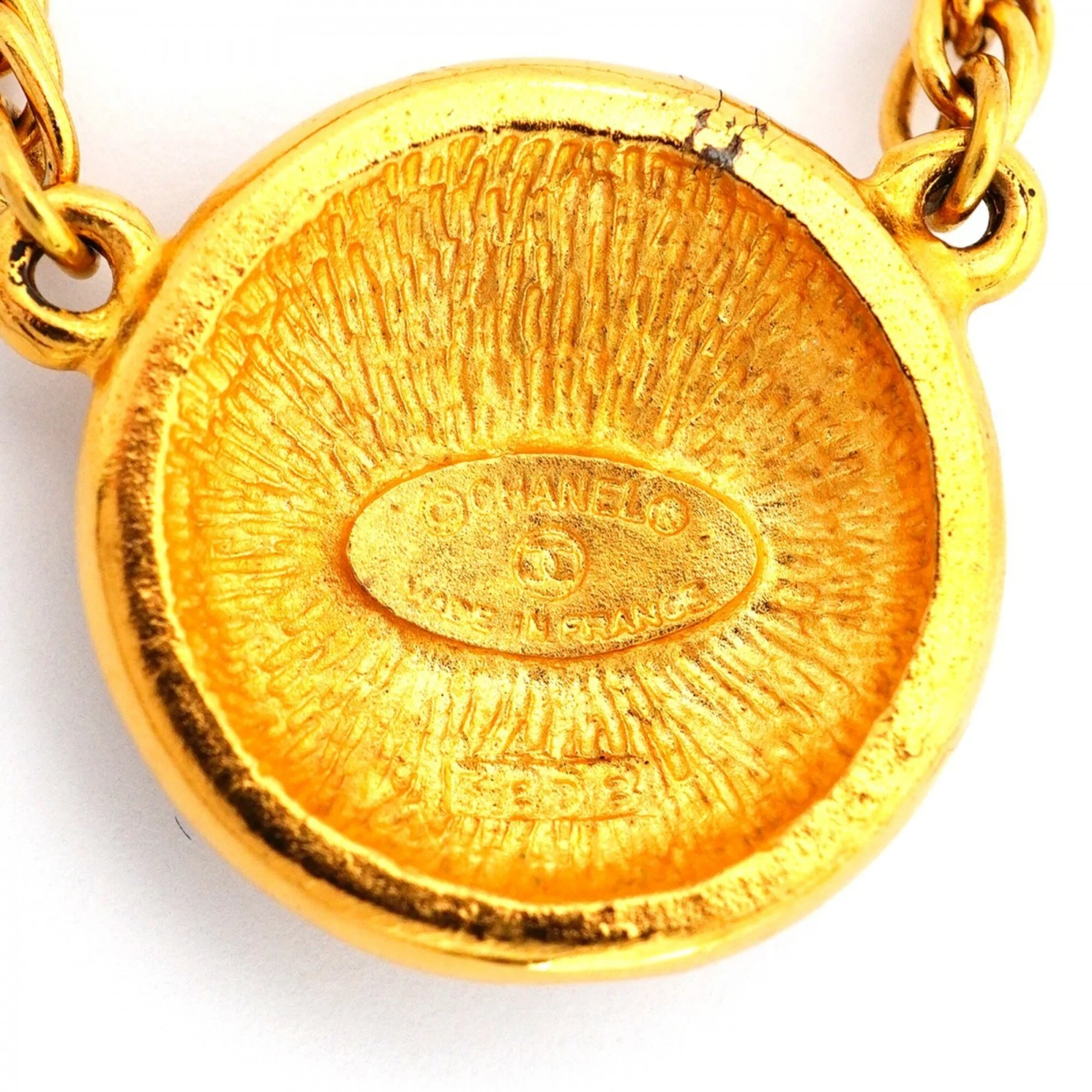 CC Logo Circle Pendant Necklace Metal - Image 5