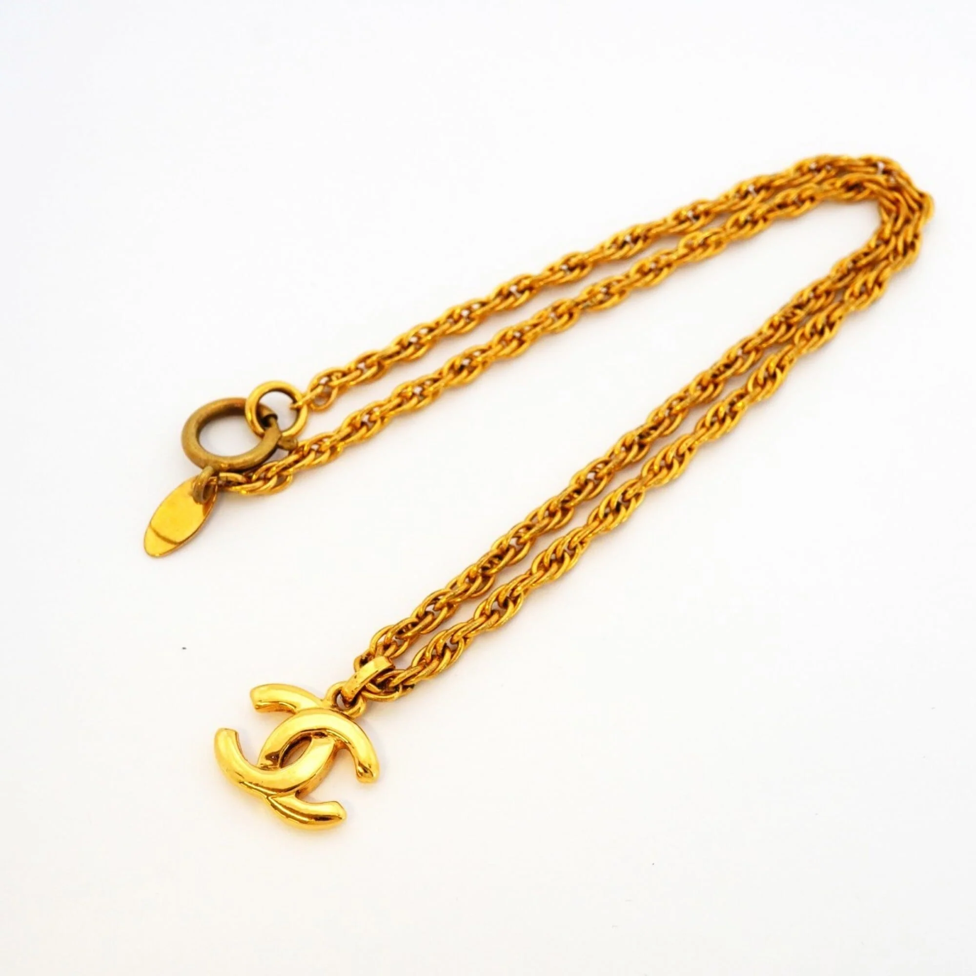 CC Logo Pendant Necklace Metal - Image 3