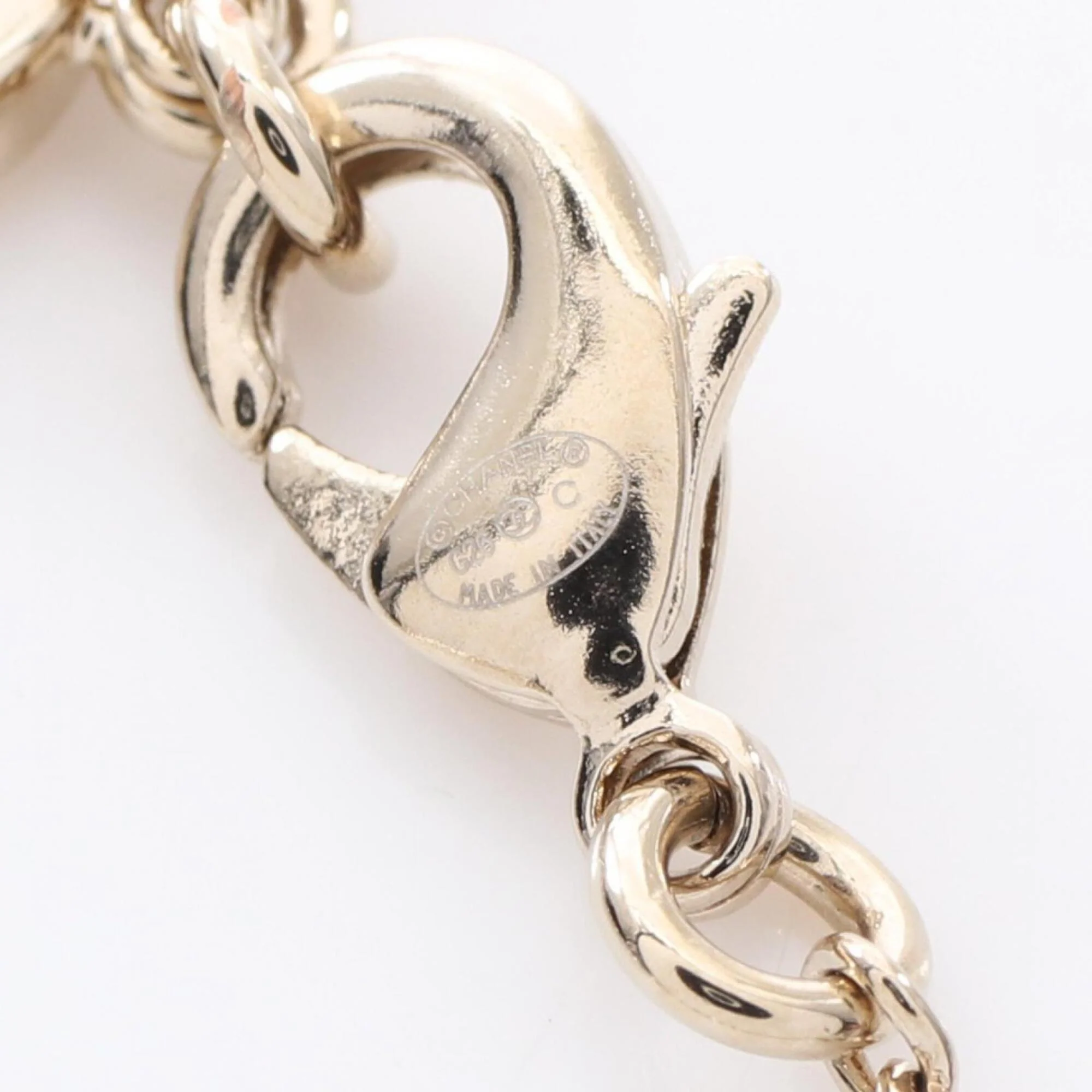 CC Logo Pendant Necklace Metal - Image 6