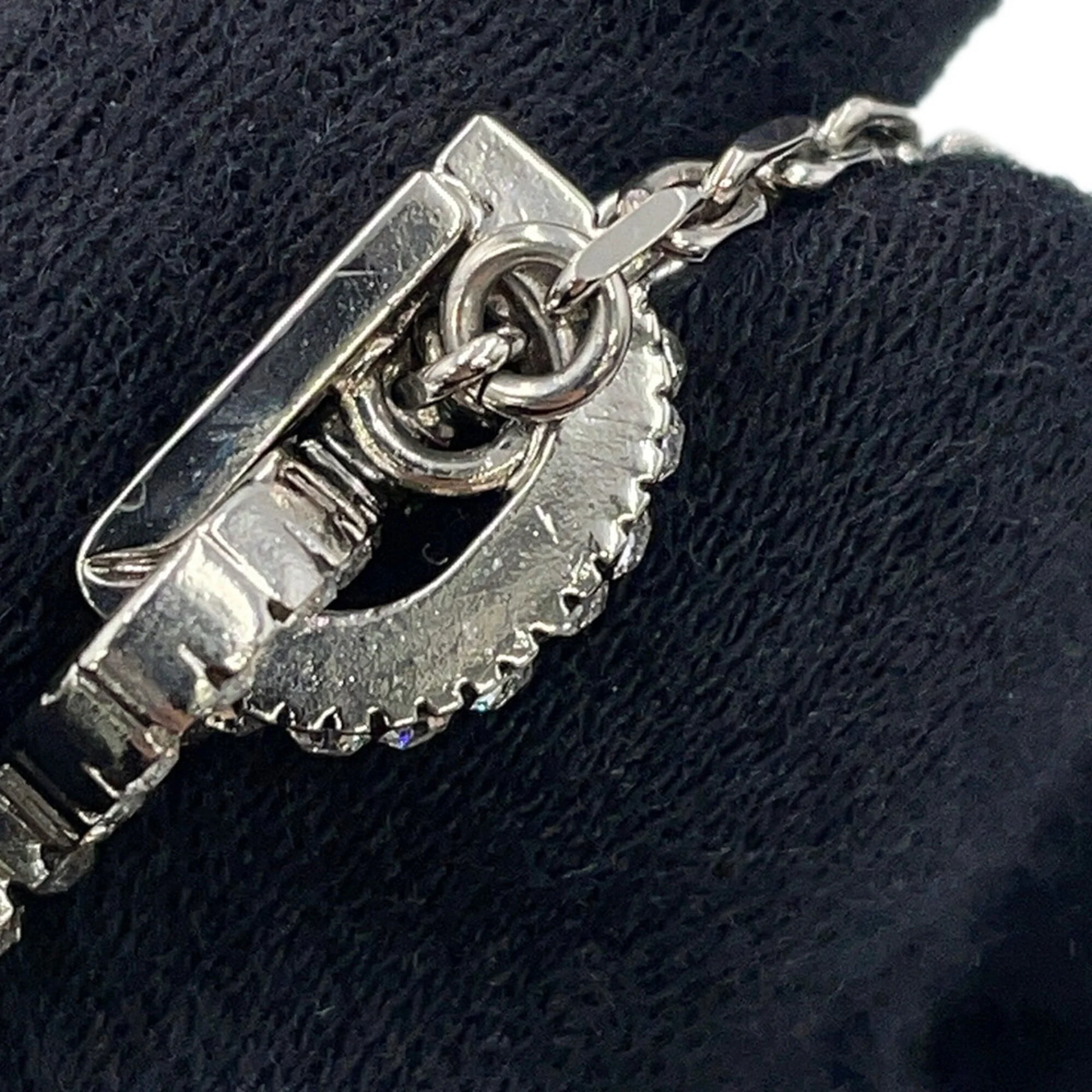 CC Logo Pendant Necklace Metal - Image 8