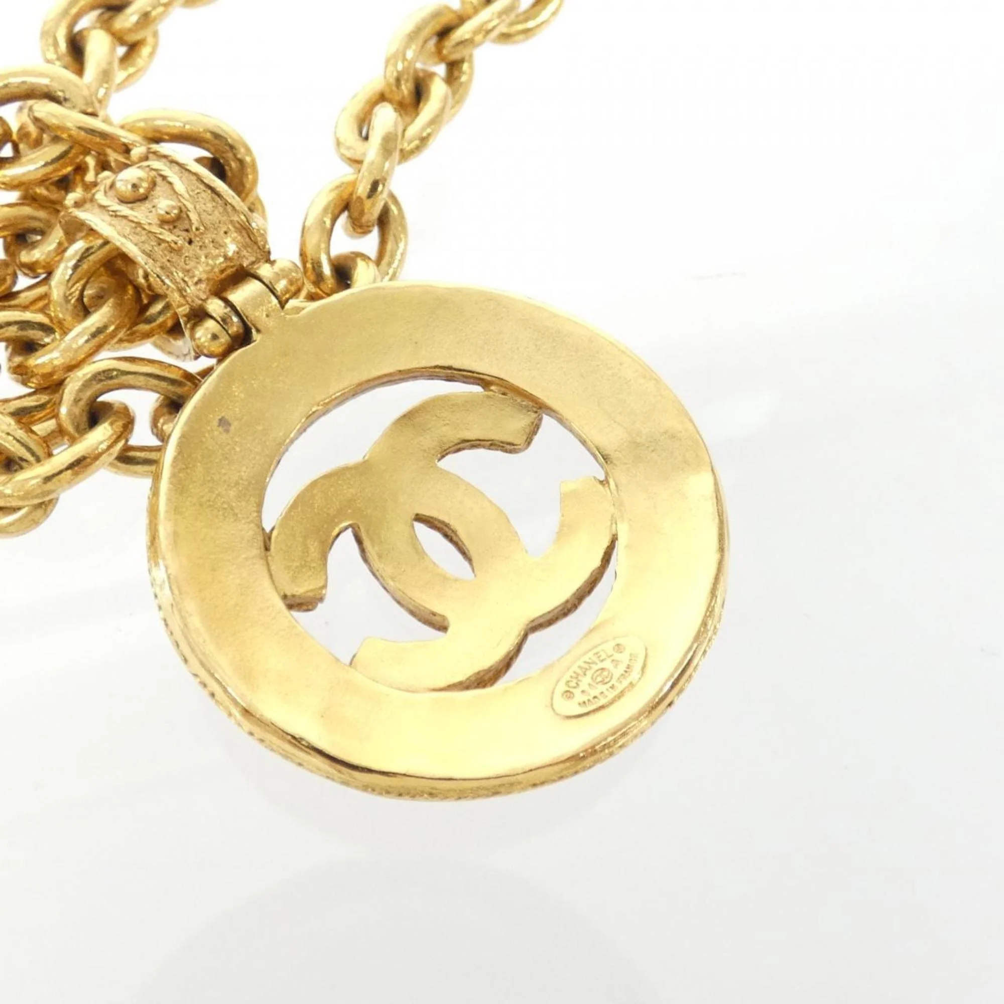 Pendant Necklace Gold - Image 3