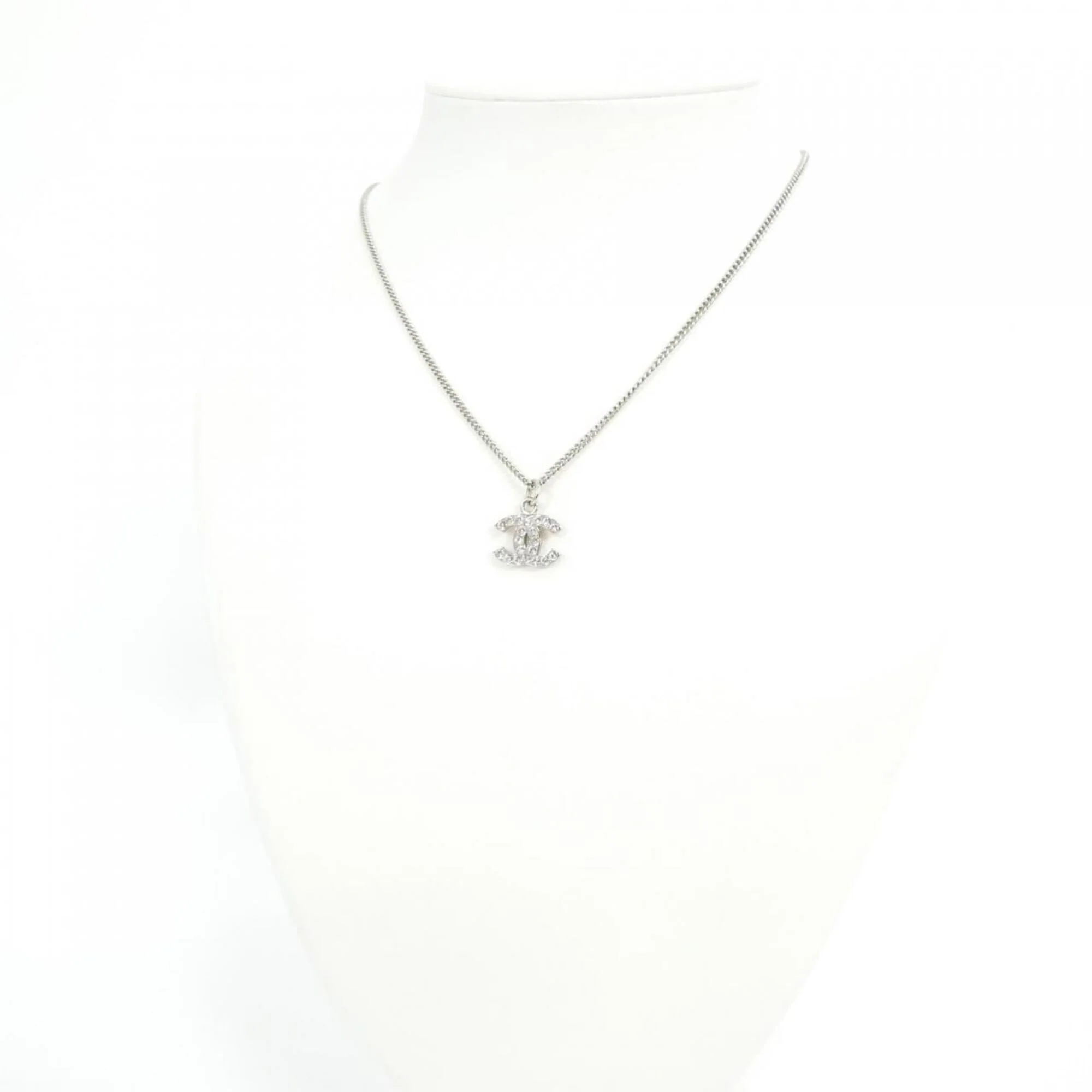 Pendant Necklace Metal with Crystal - Image 6