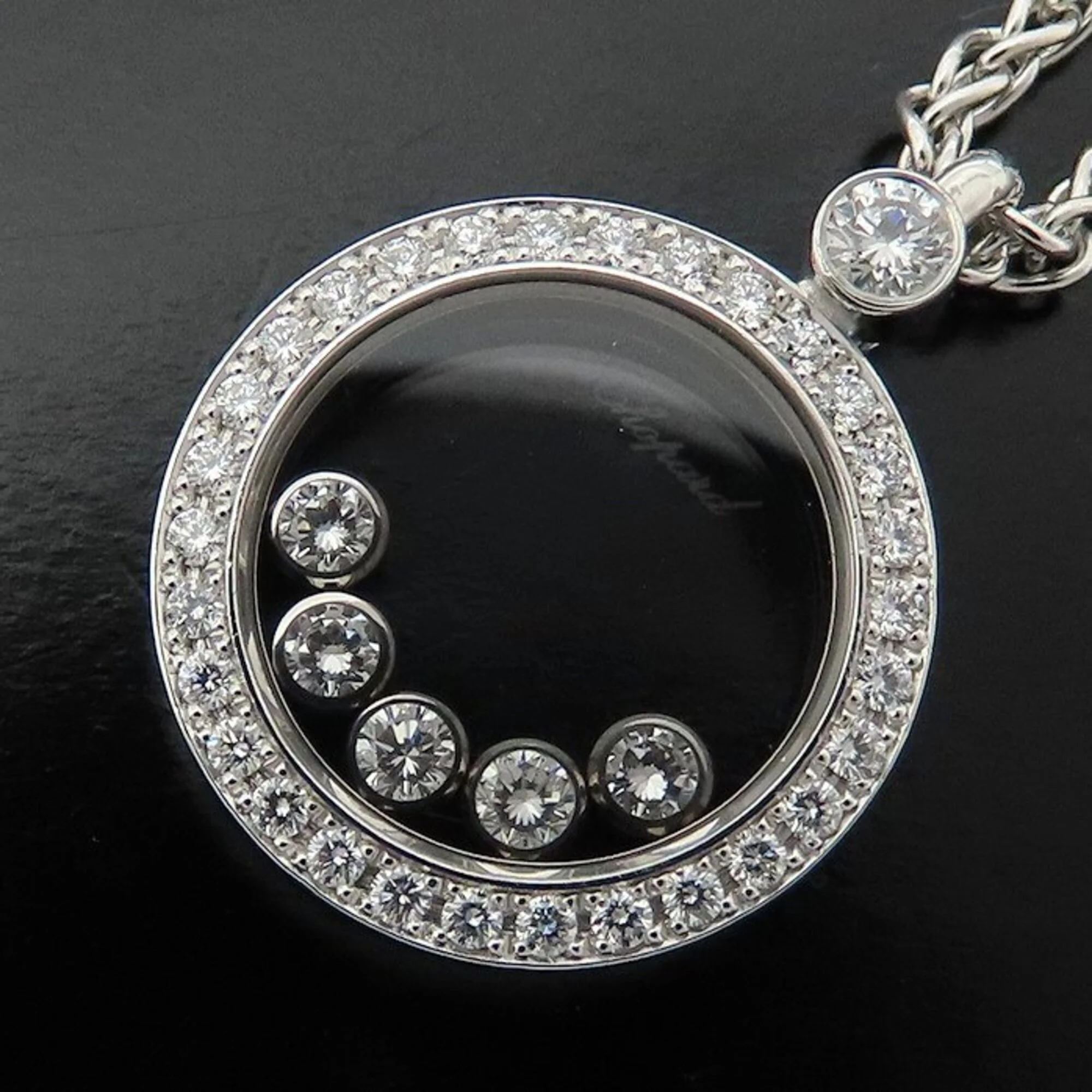 Happy Diamonds Pendant Necklace 18K White Gold and Diamond - Image 7
