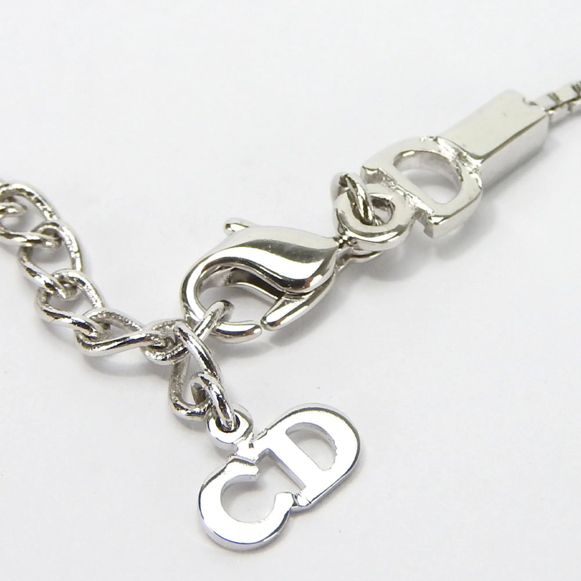 Fang Motif Pendant Necklace Metal Silver White - Image 6