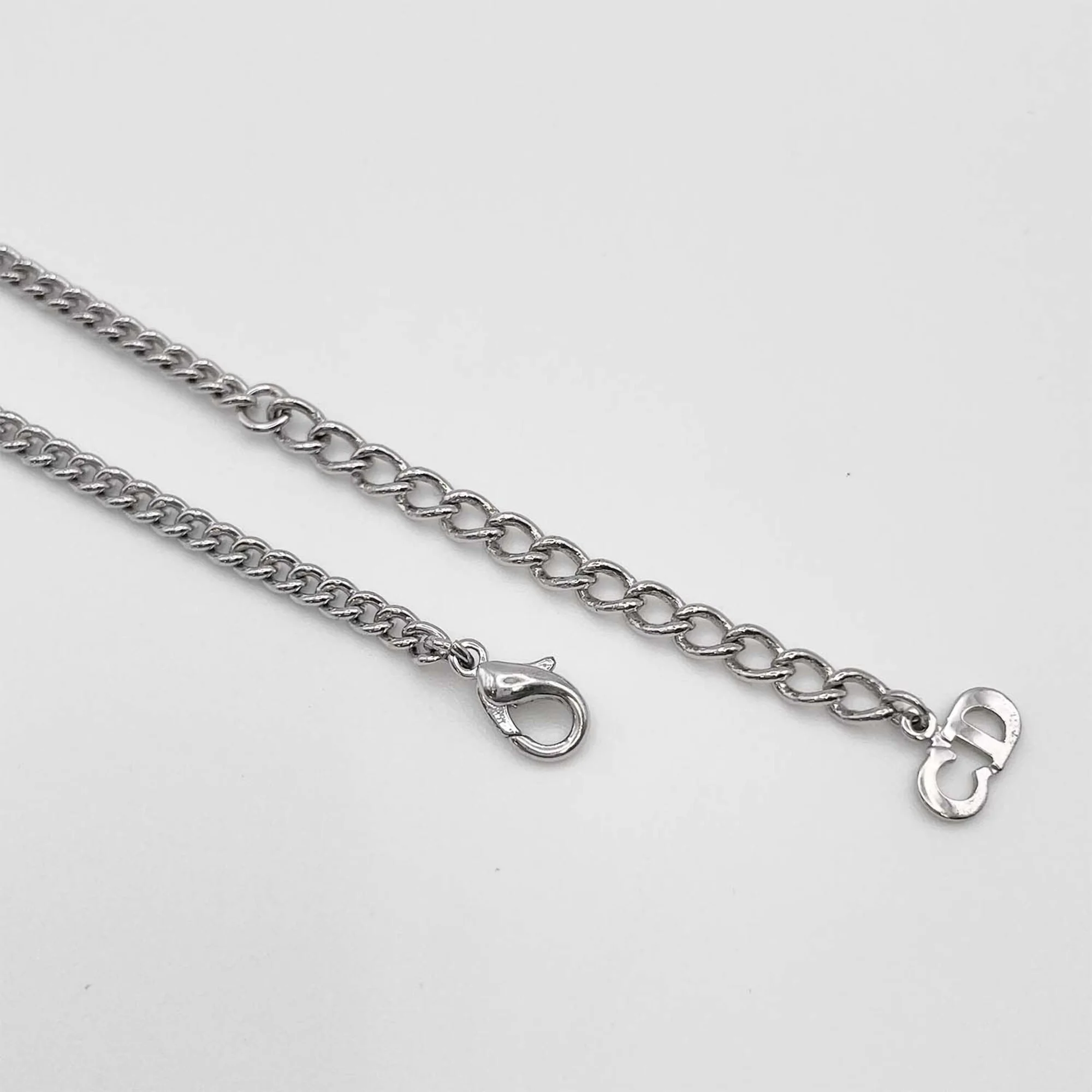 Handcuffs Pendant Necklace Metal Silver - Image 5