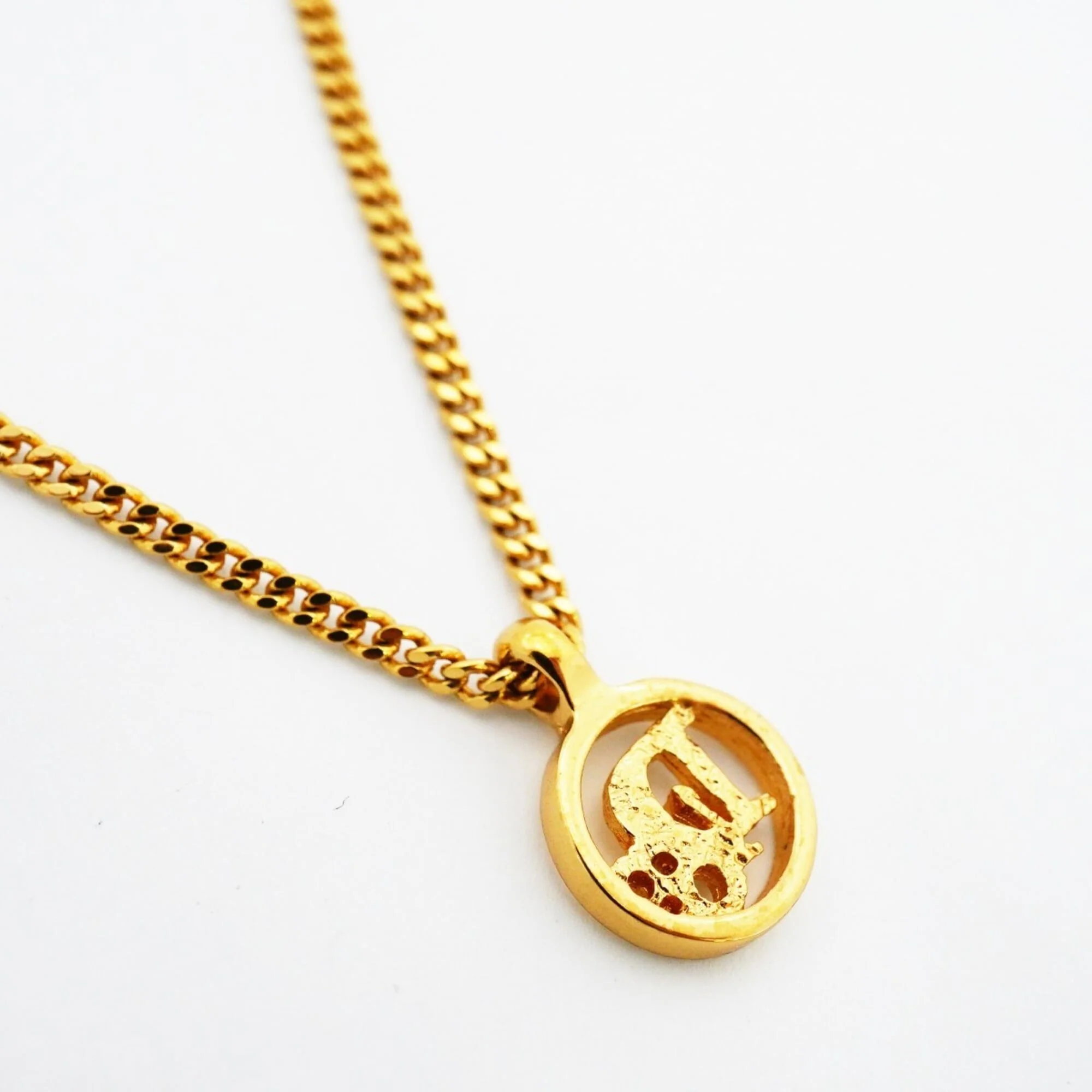 Pendant Necklace Gold - Image 2