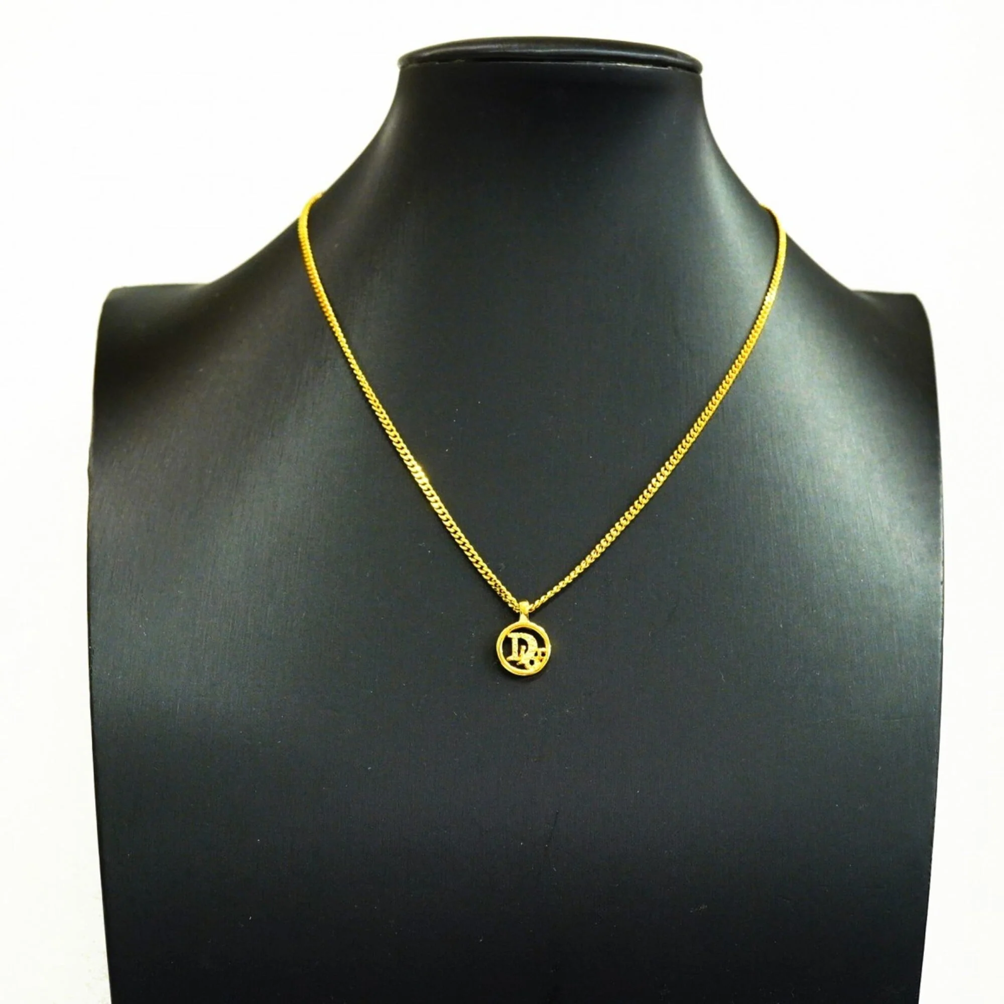 Pendant Necklace Gold - Image 5