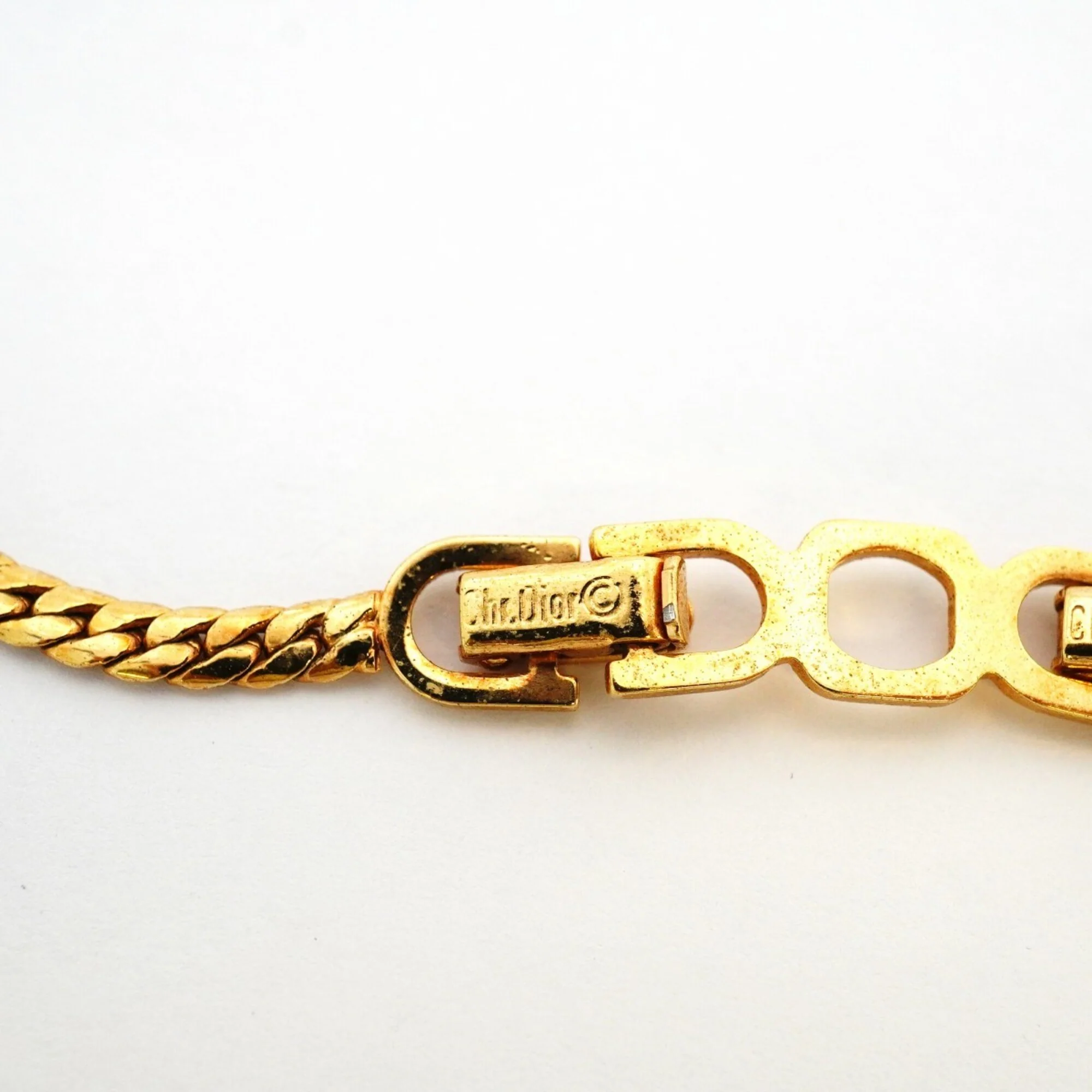 Pendant Necklace Gold and Rhinestone - Image 4
