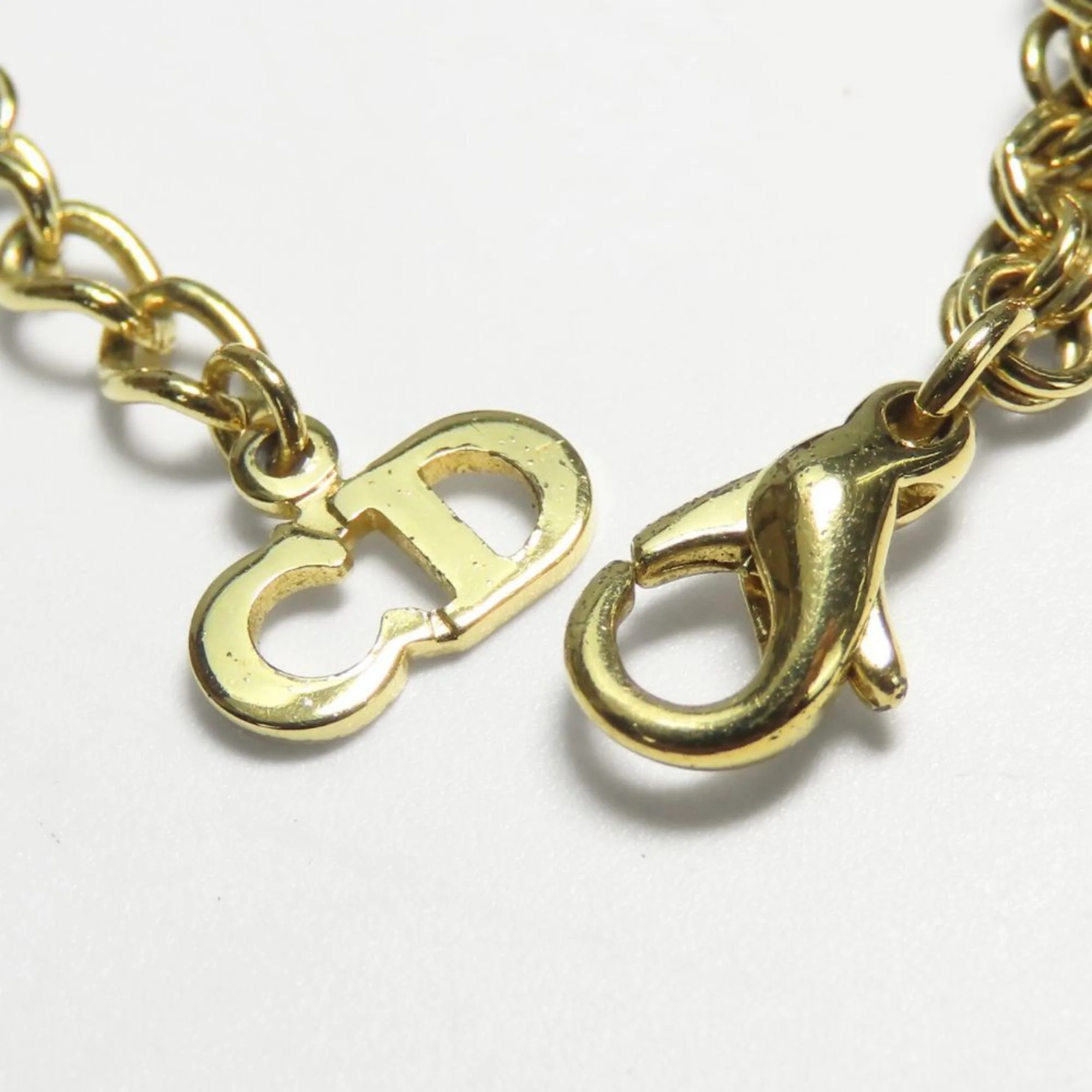 Pendant Necklace Metal Gold and Rhinestone - Image 7
