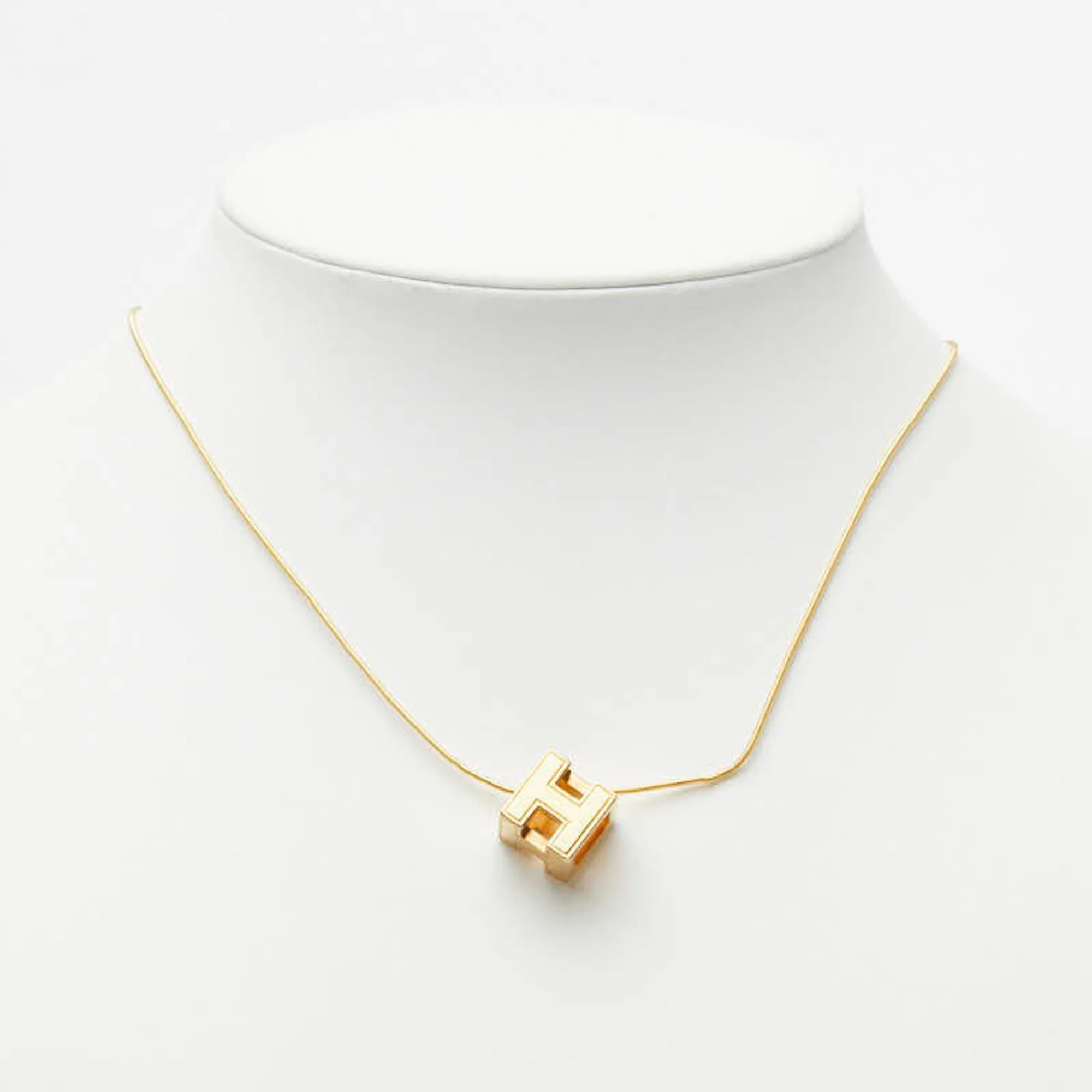 Cage d'H Pendant Necklace Gold - Image 9