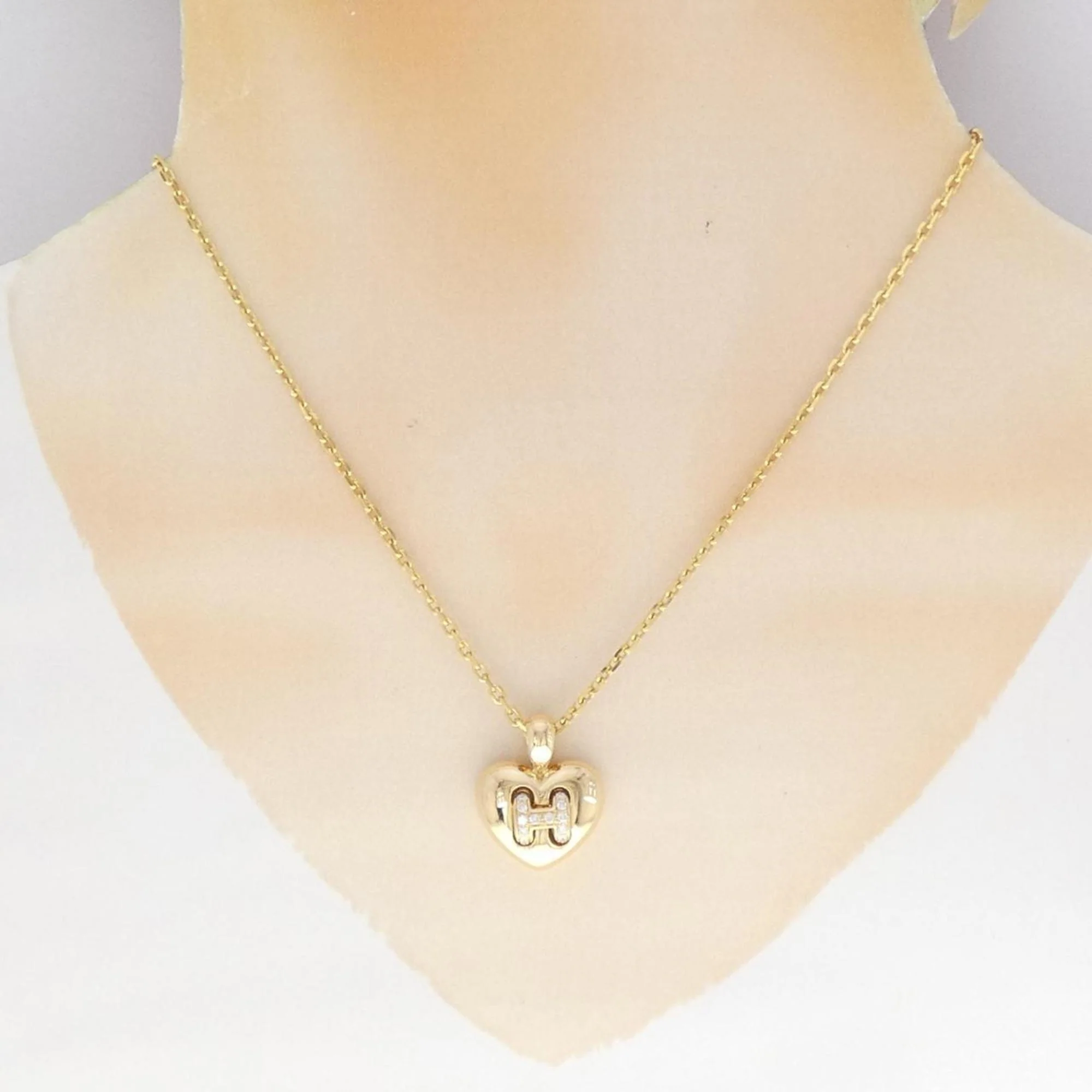 Pendant Necklace 18K Yellow Gold with Diamond - Image 6