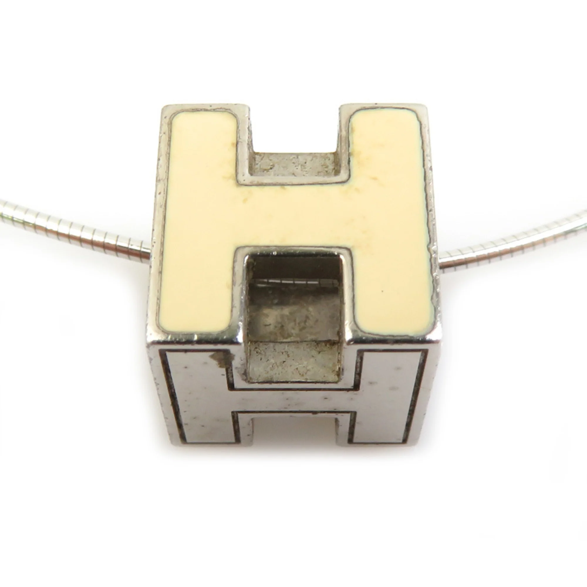 Pendant Necklace Enamel and Metal Off-White and Silver - Image 3