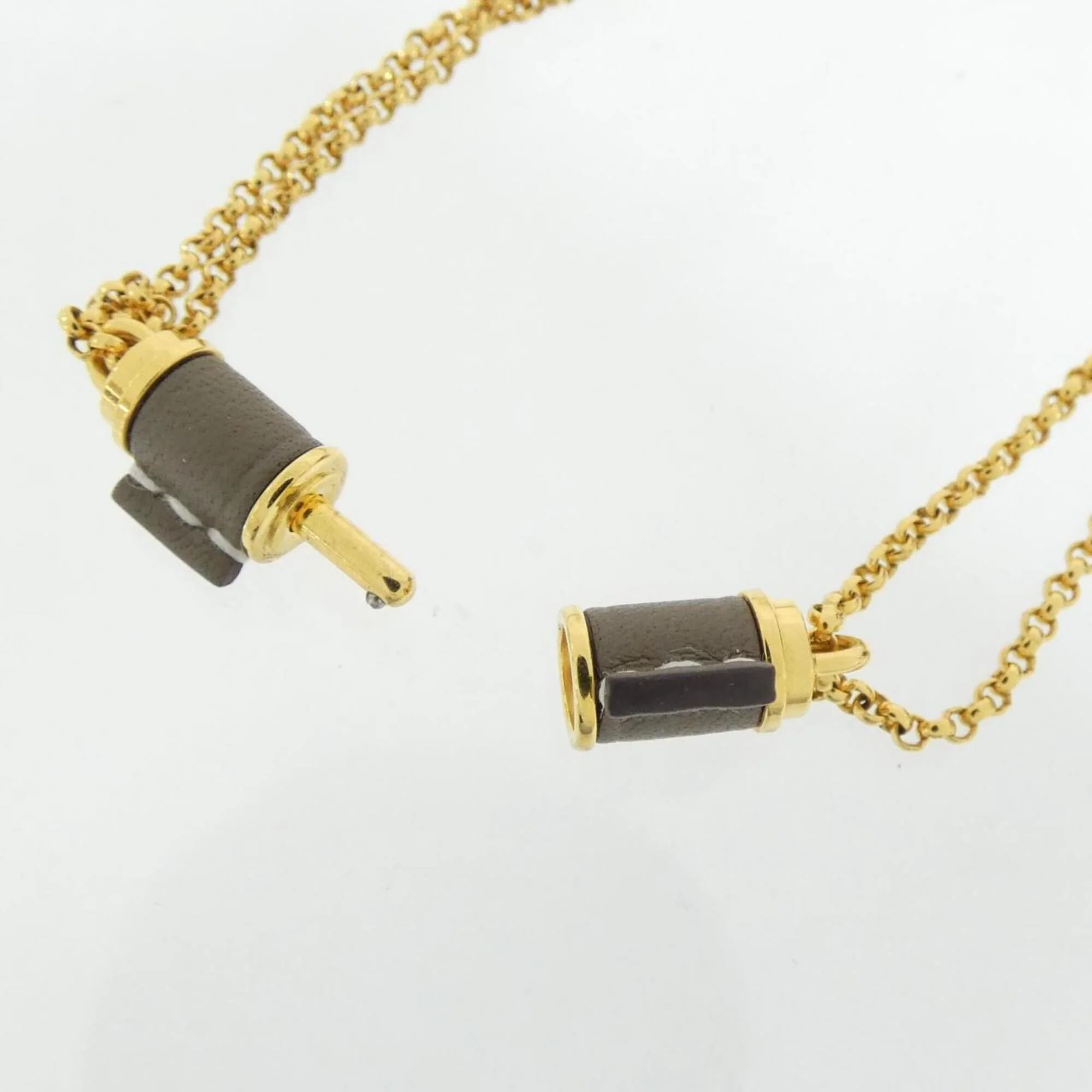 Pendant Necklace Swift Leather and Gold Etoupe Gray - Image 3
