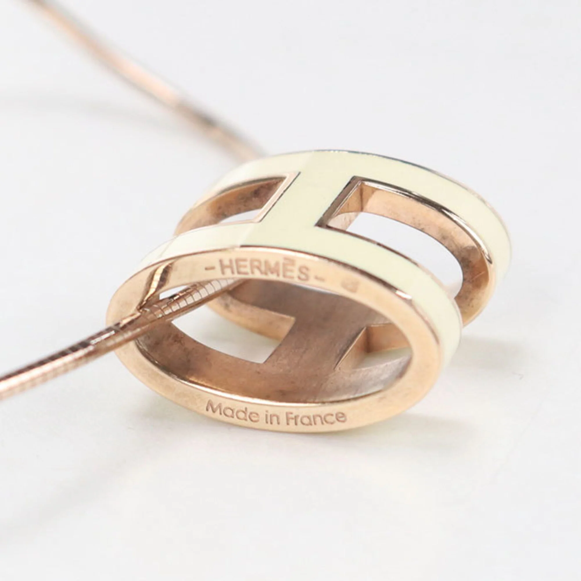 Pop H Pendant Necklace - Image 3