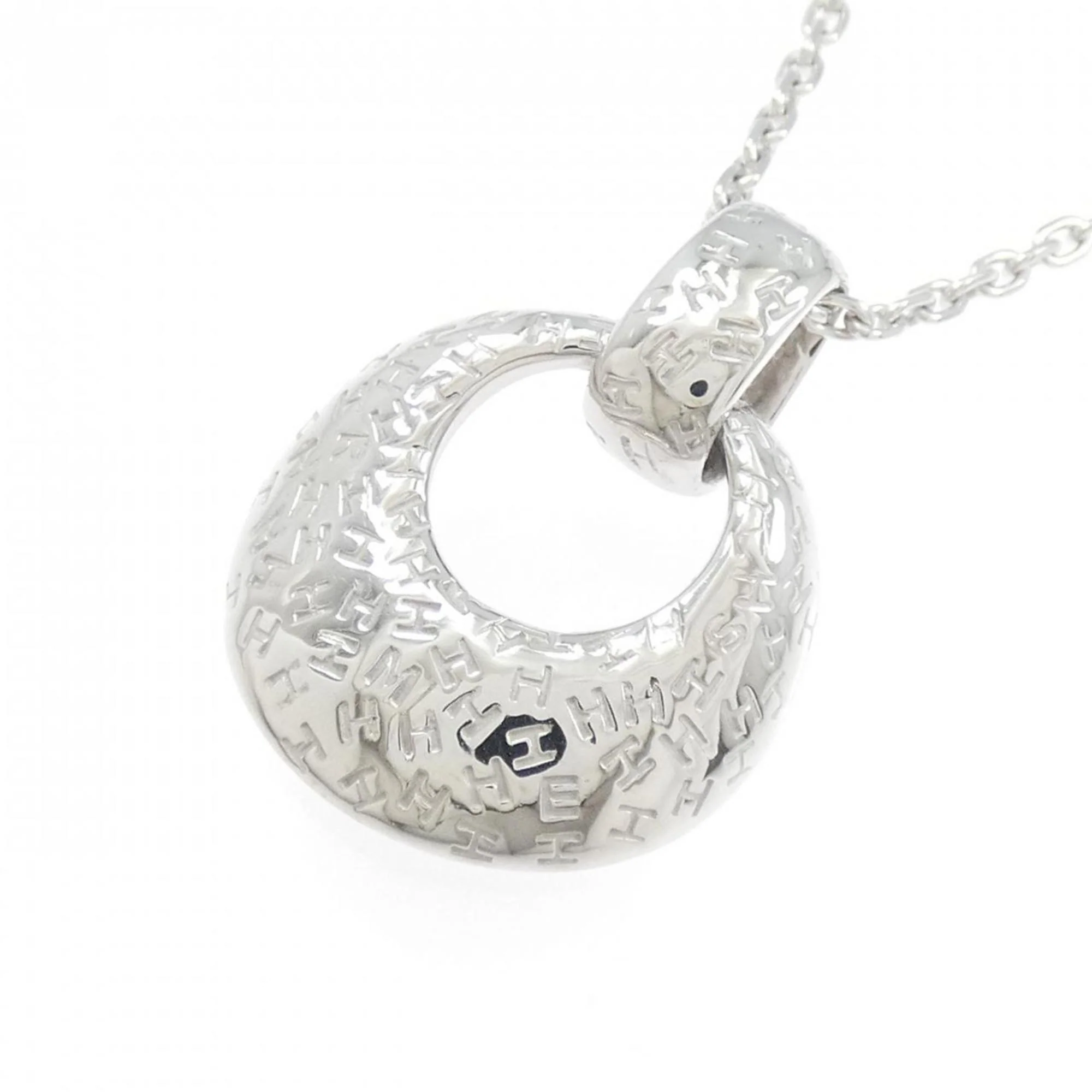 Tou Vu Pendant Necklace 18K White Gold - Image 3