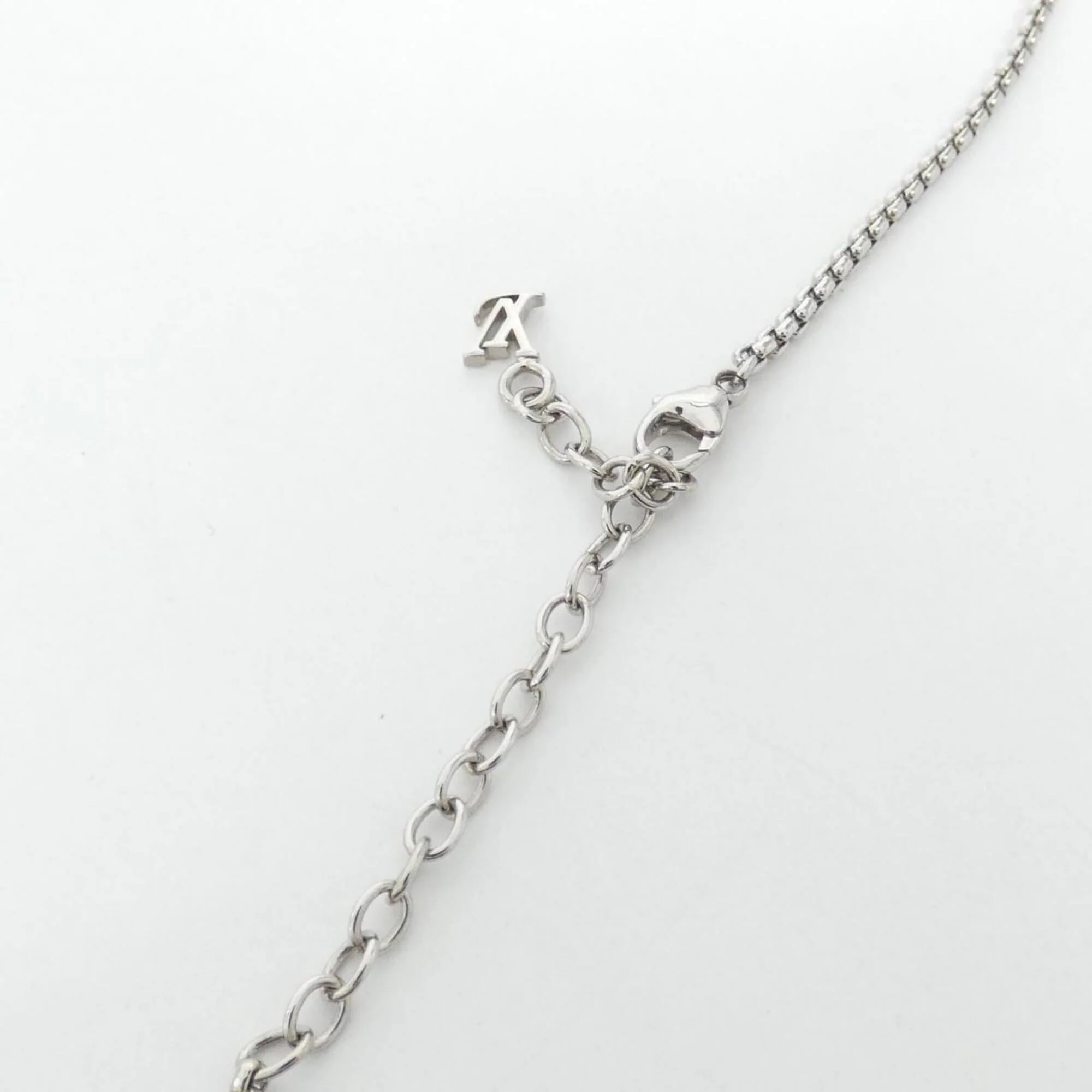 Collier LV Sunrise Pendant Necklace Green - Image 4