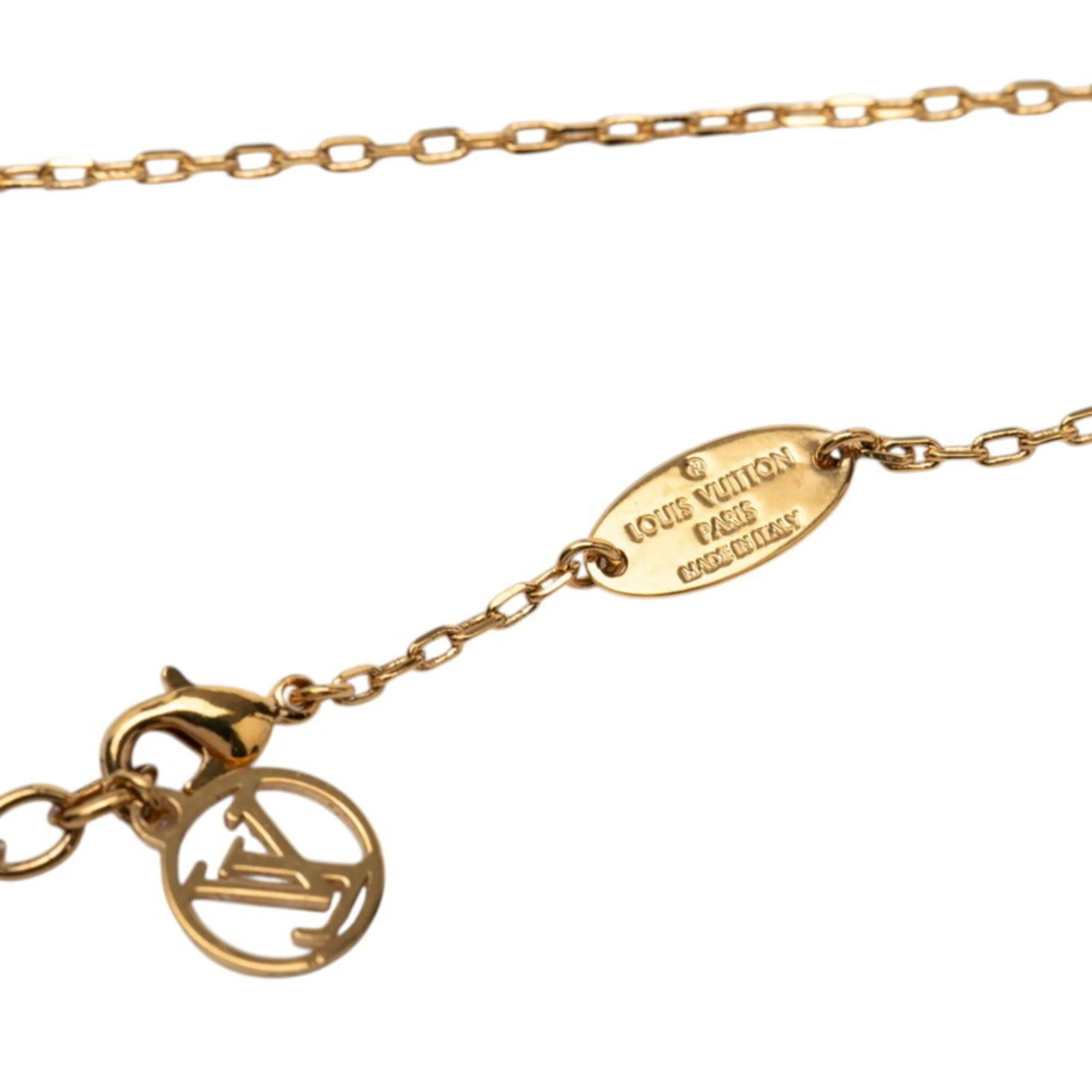 Falling In Love Heart Pendant Necklace Gold - Image 5