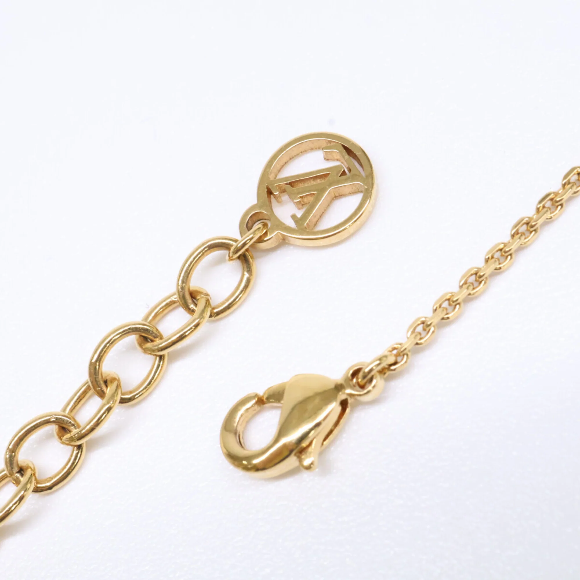 Petit Louis Pendant Necklace Metal Gold - Image 7
