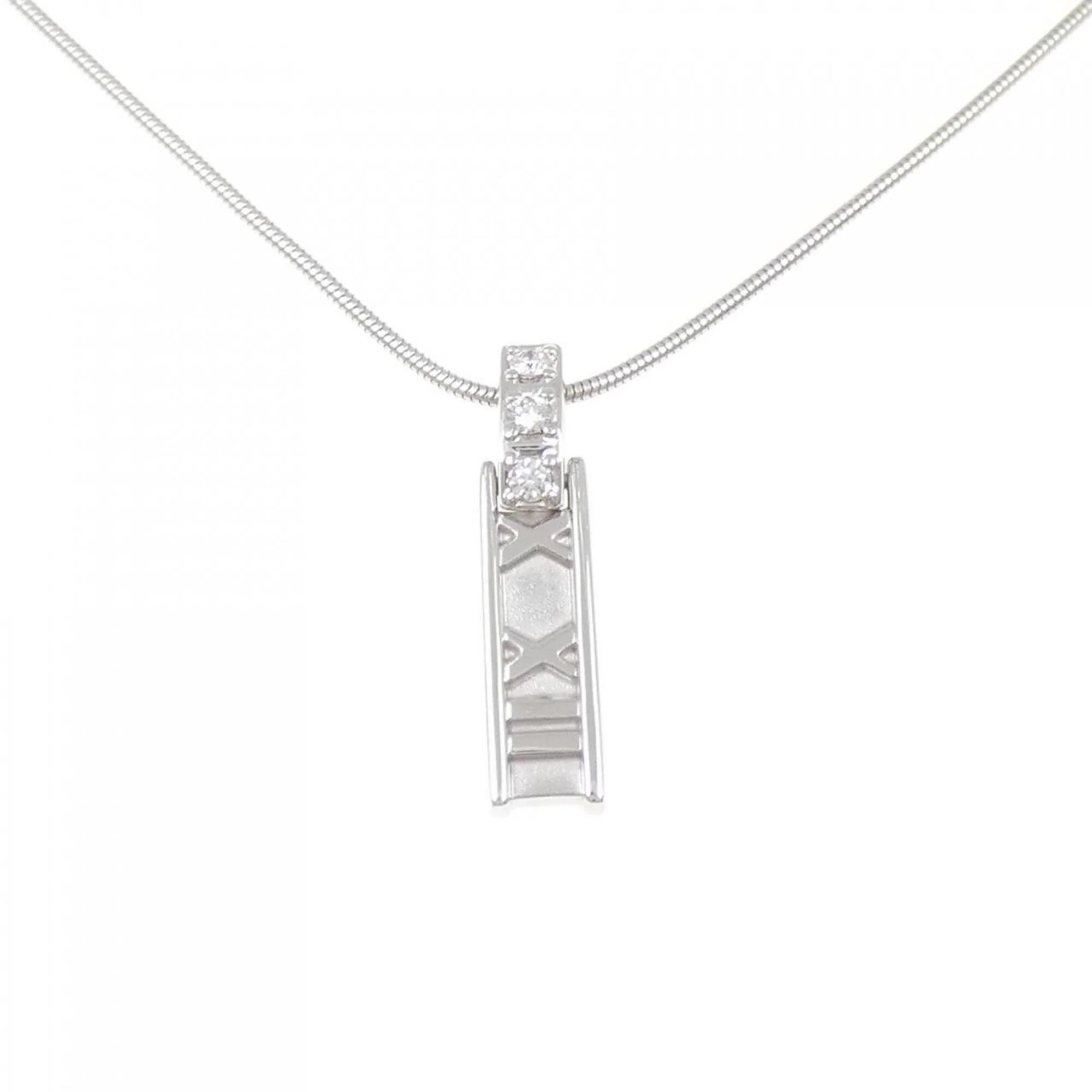 Atlas Pendant Necklace 18K White Gold