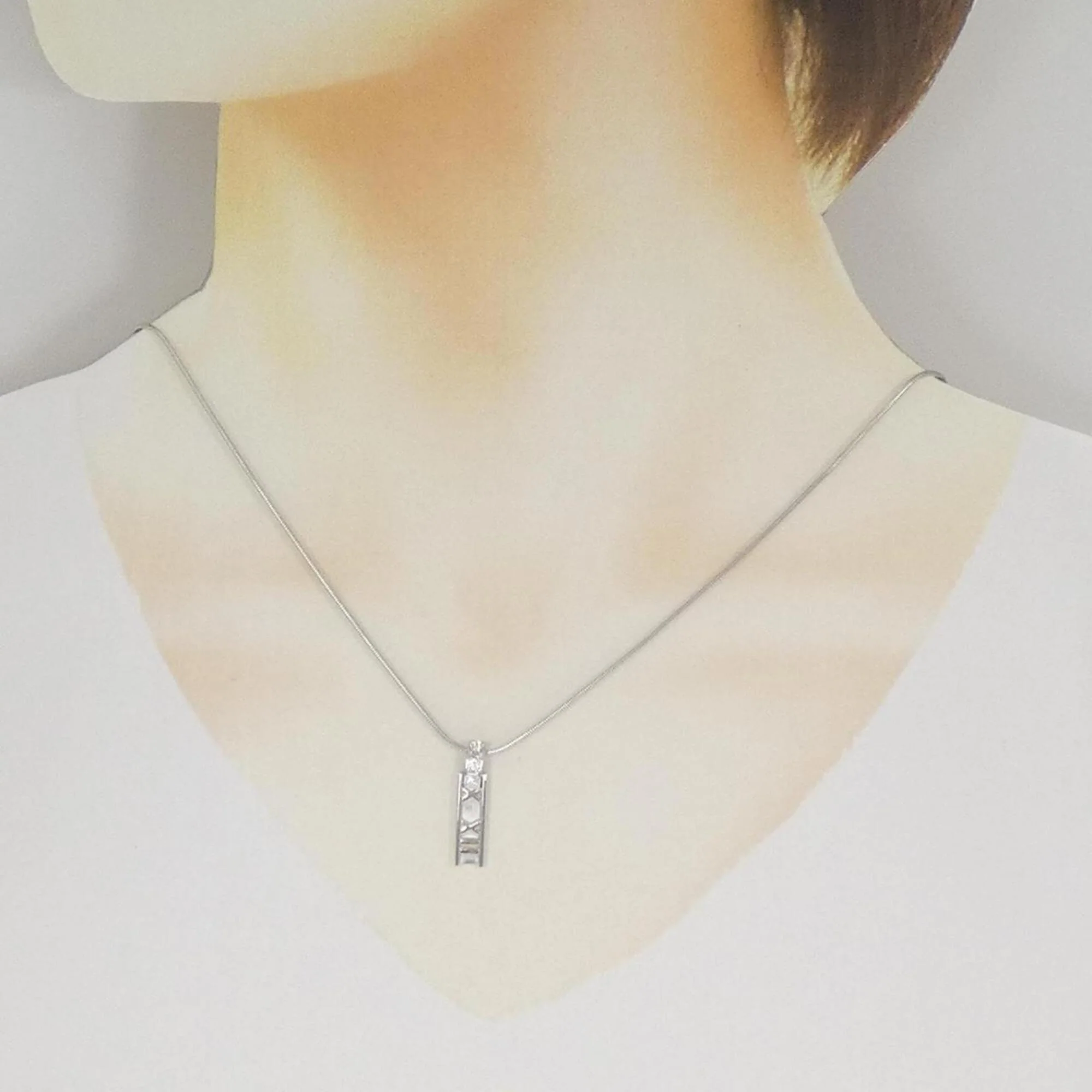 Atlas Pendant Necklace 18K White Gold - Image 6