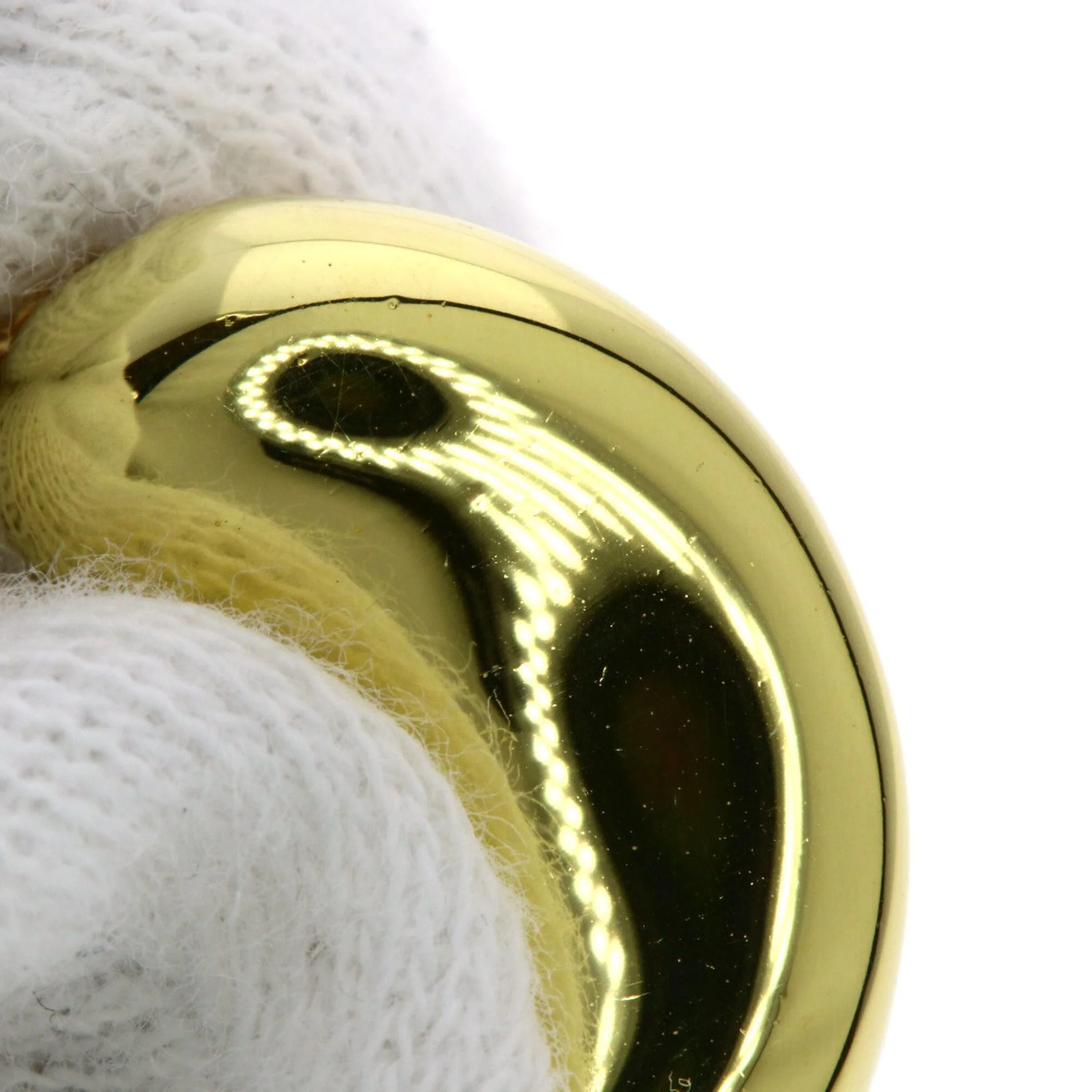Bean Pendant Necklace 18K Yellow Gold 10.3mm - Image 5