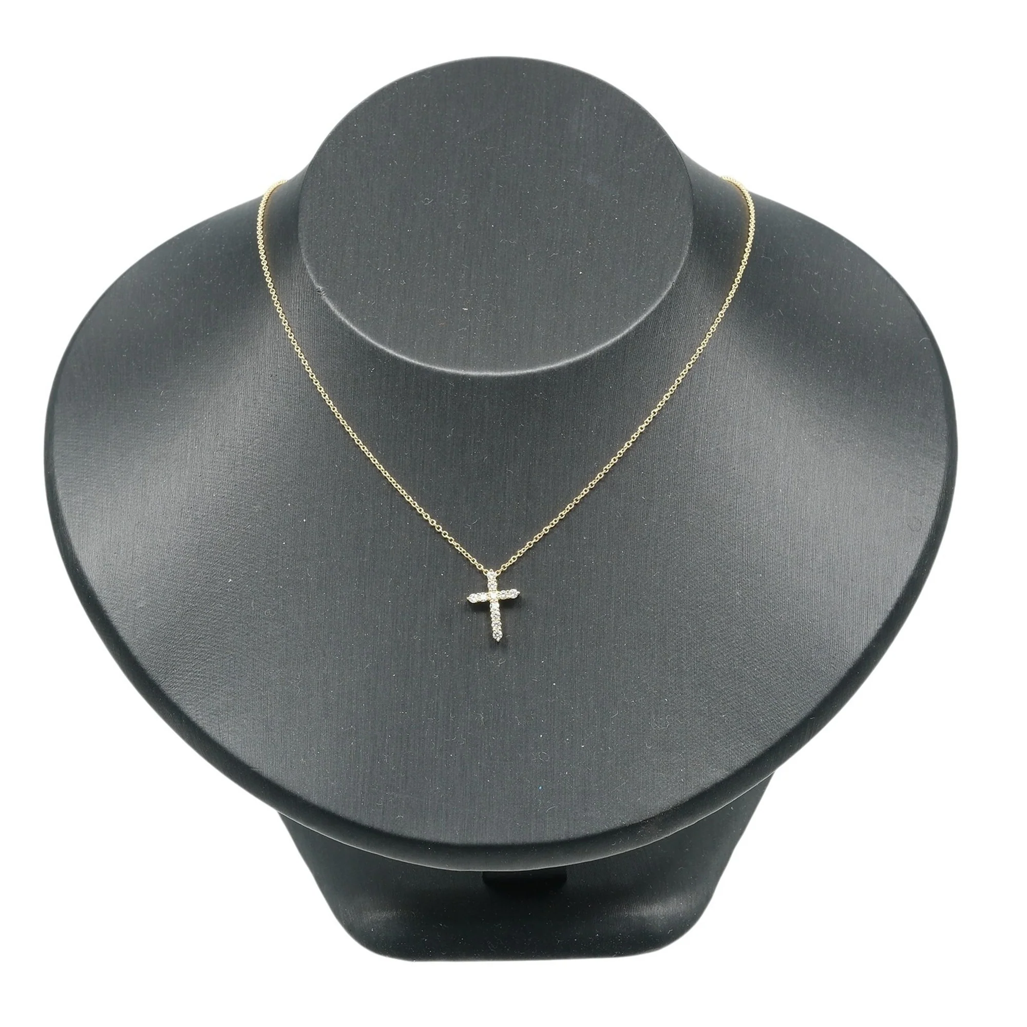 Cross Pendant Necklace 18K Yellow Gold with Diamond - Image 2