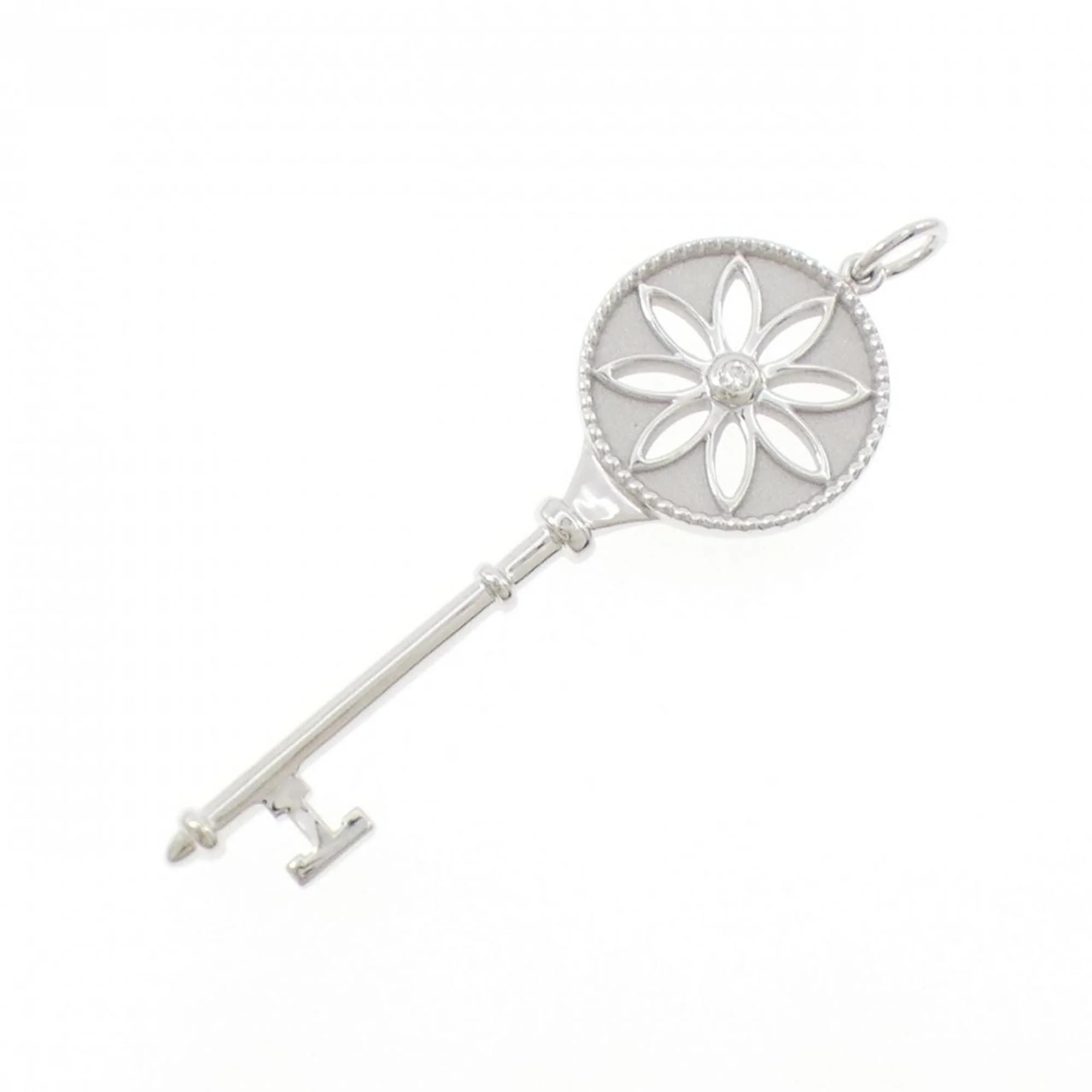 Daisy Key Pendant 18K White Gold with Diamond