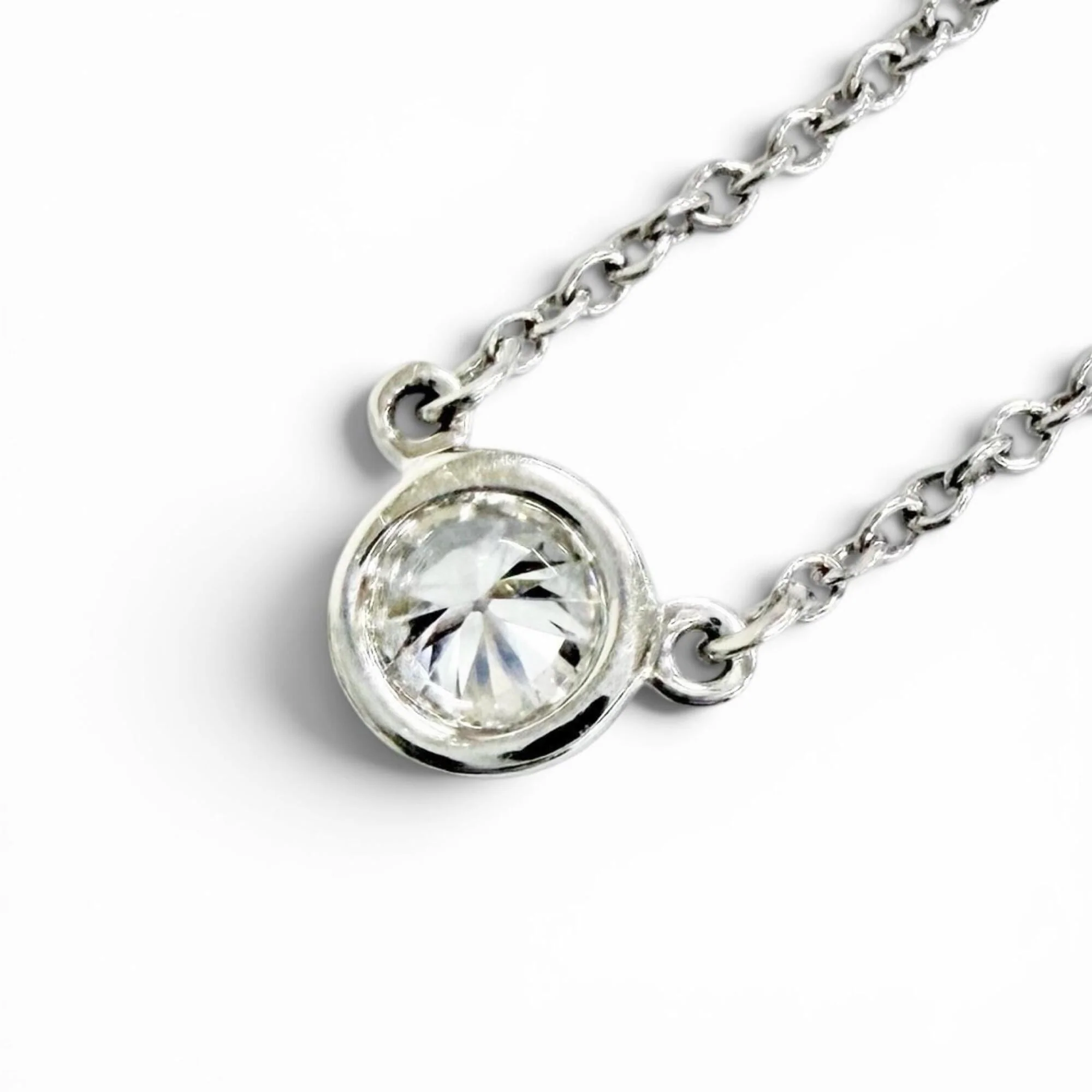 Elsa Peretti Diamonds By The Yard Pendant Necklace Platinum and Diamond 0.10-0.19CT - Image 5