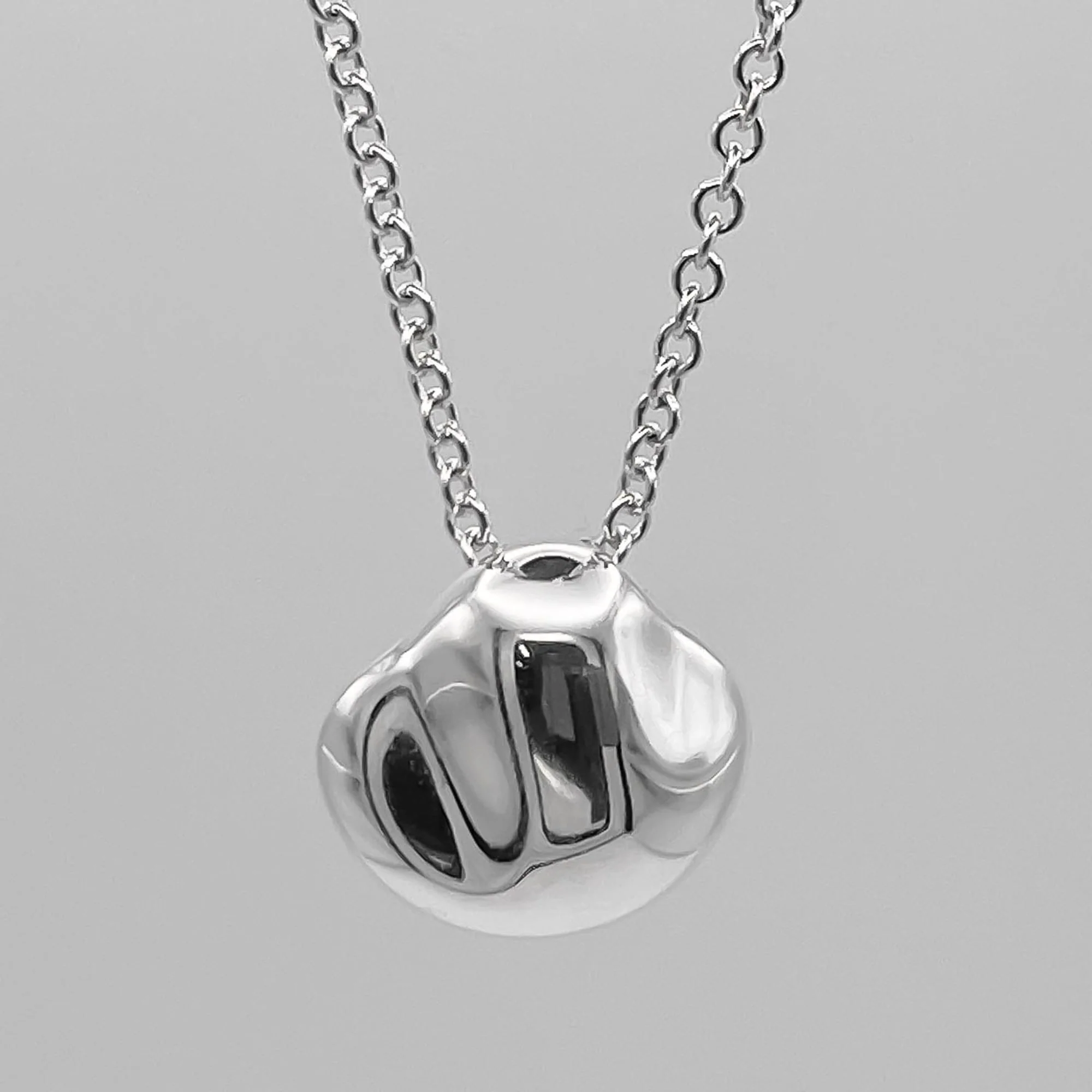 Elsa Peretti Pendant Necklace Sterling Silver 10mm - Image 2