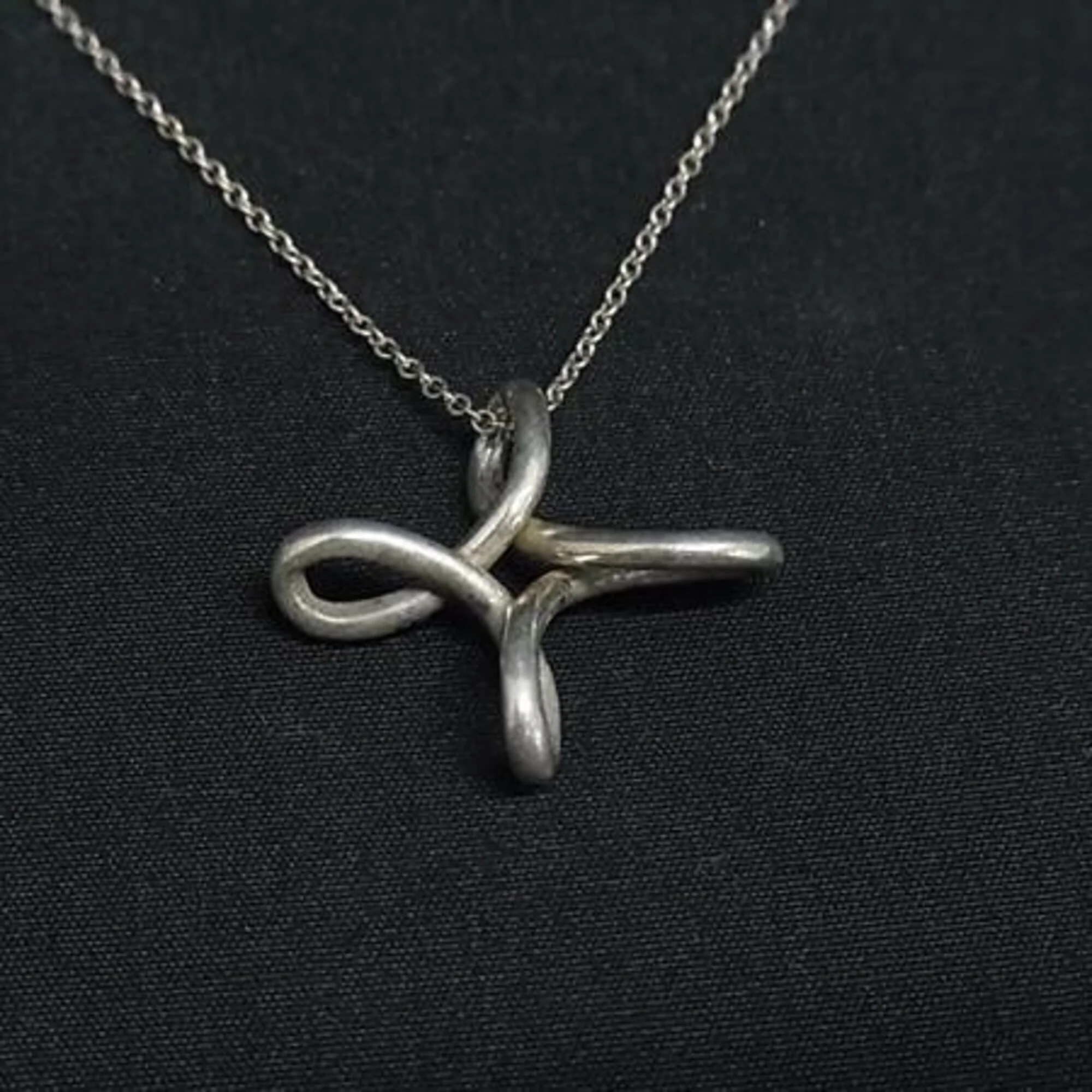 Elsa Peretti Pendant Necklace Sterling Silver 20mm - Image 2