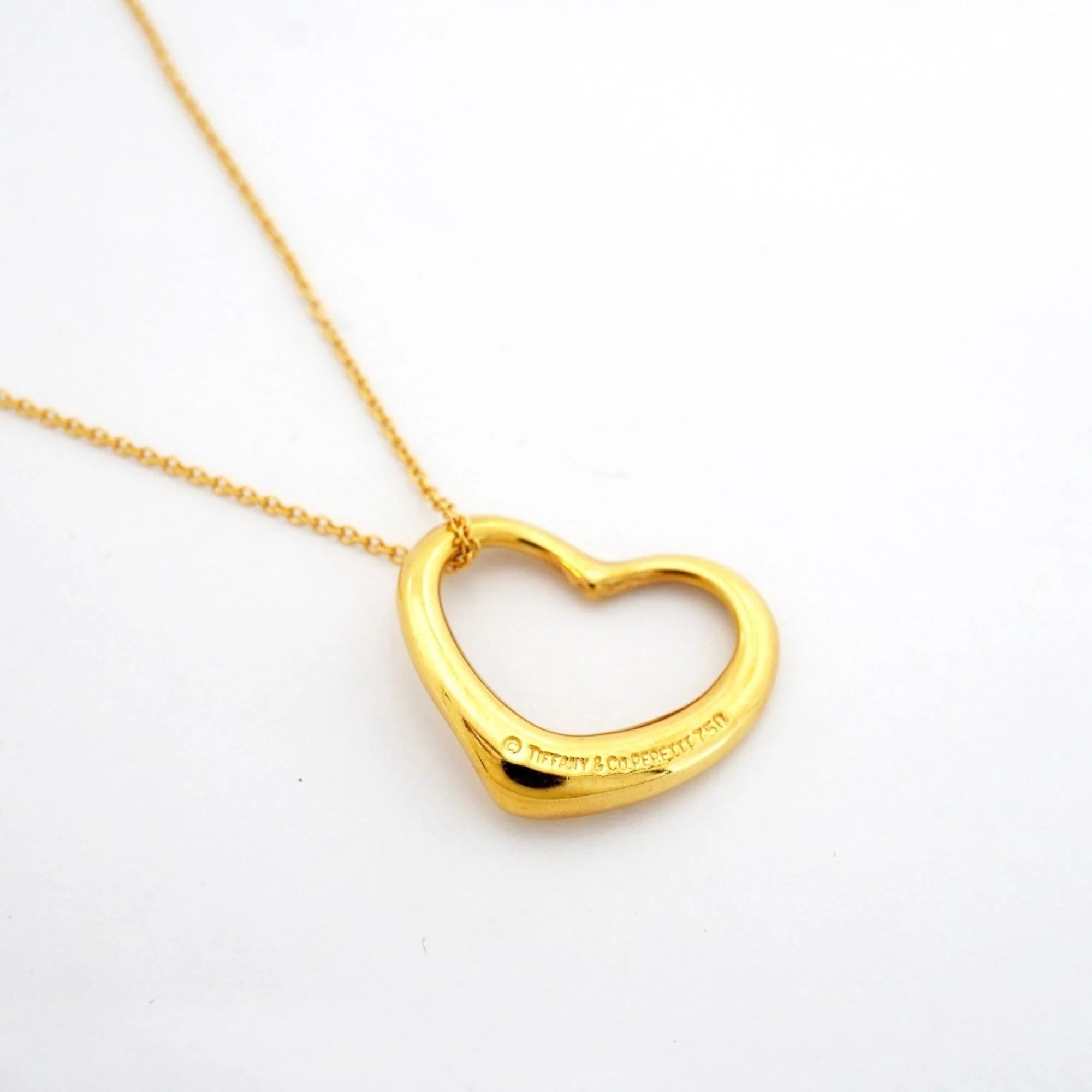 Heart Pendant Necklace 18K Yellow Gold - Image 2