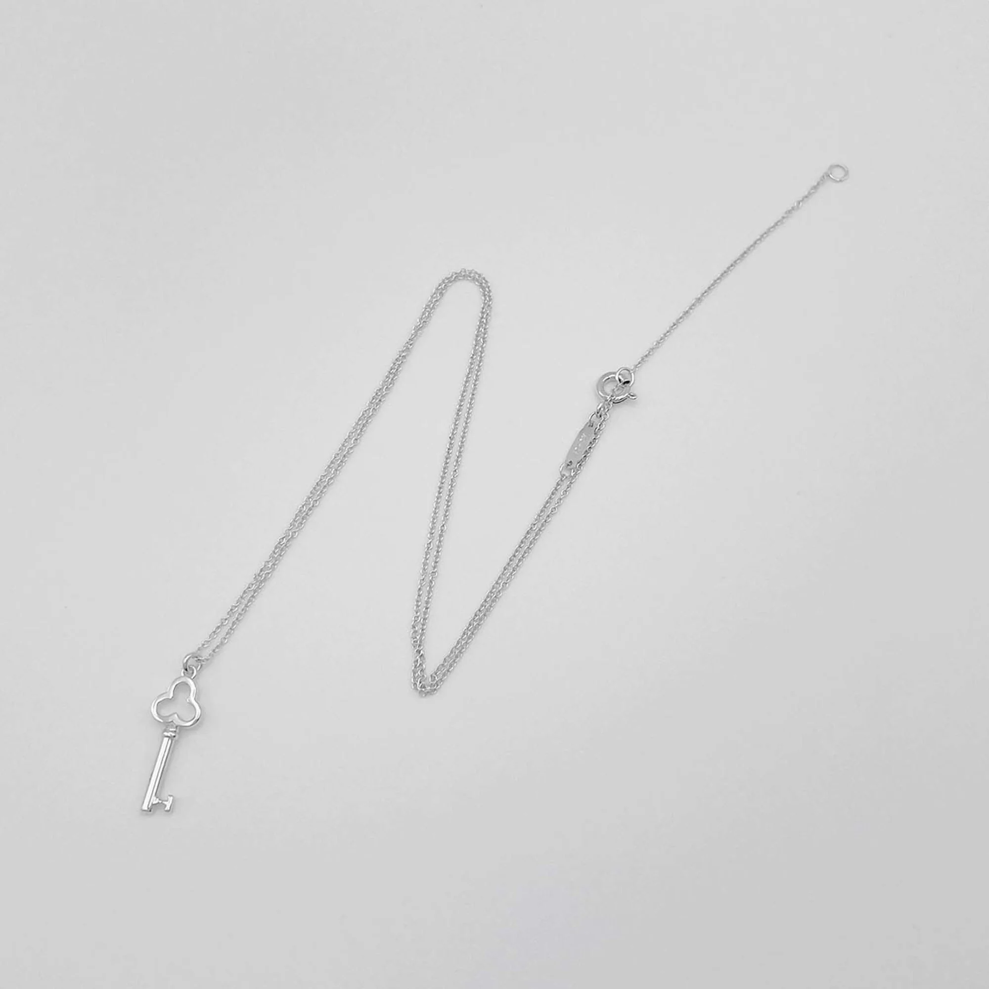 Key Trefoil Pendant Necklace Sterling Silver Mini - Image 4